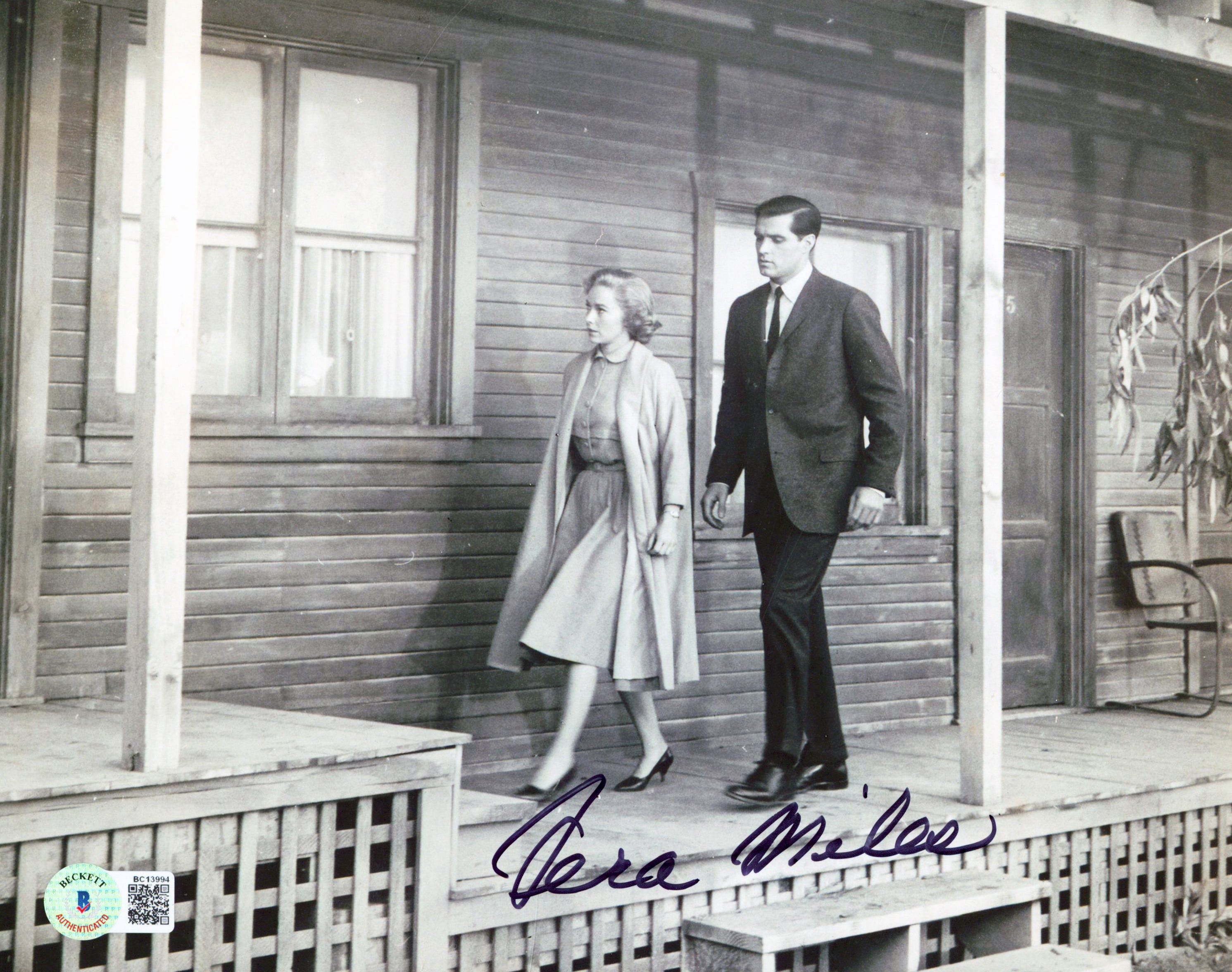 Vera Miles Psycho Authentic Signed 8x10 Photo Autographed BAS #BC13994