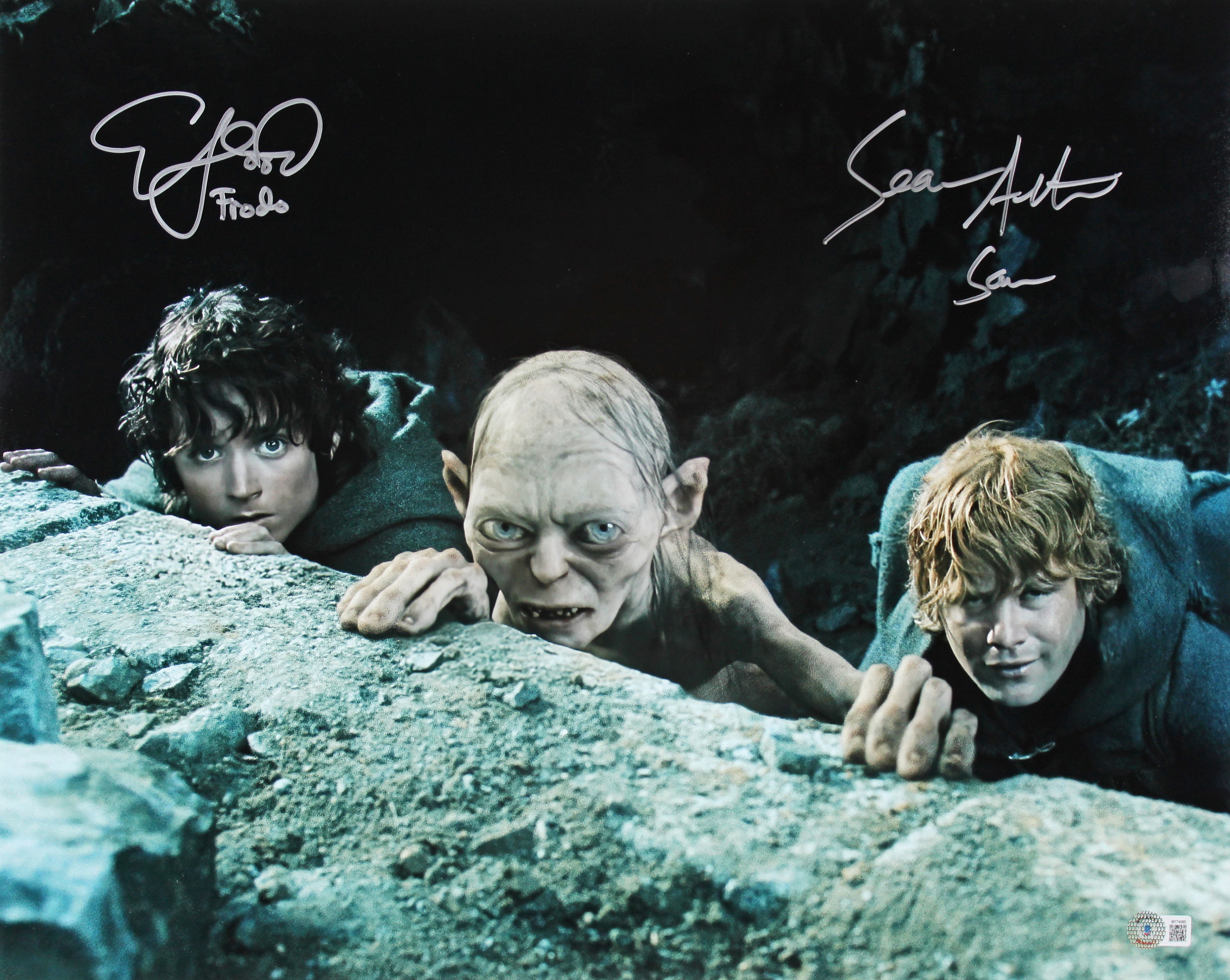 Elijah Wood & Sean Astin Lord of the Rings Signed 16x20 w/ Golum Photo BAS Wit