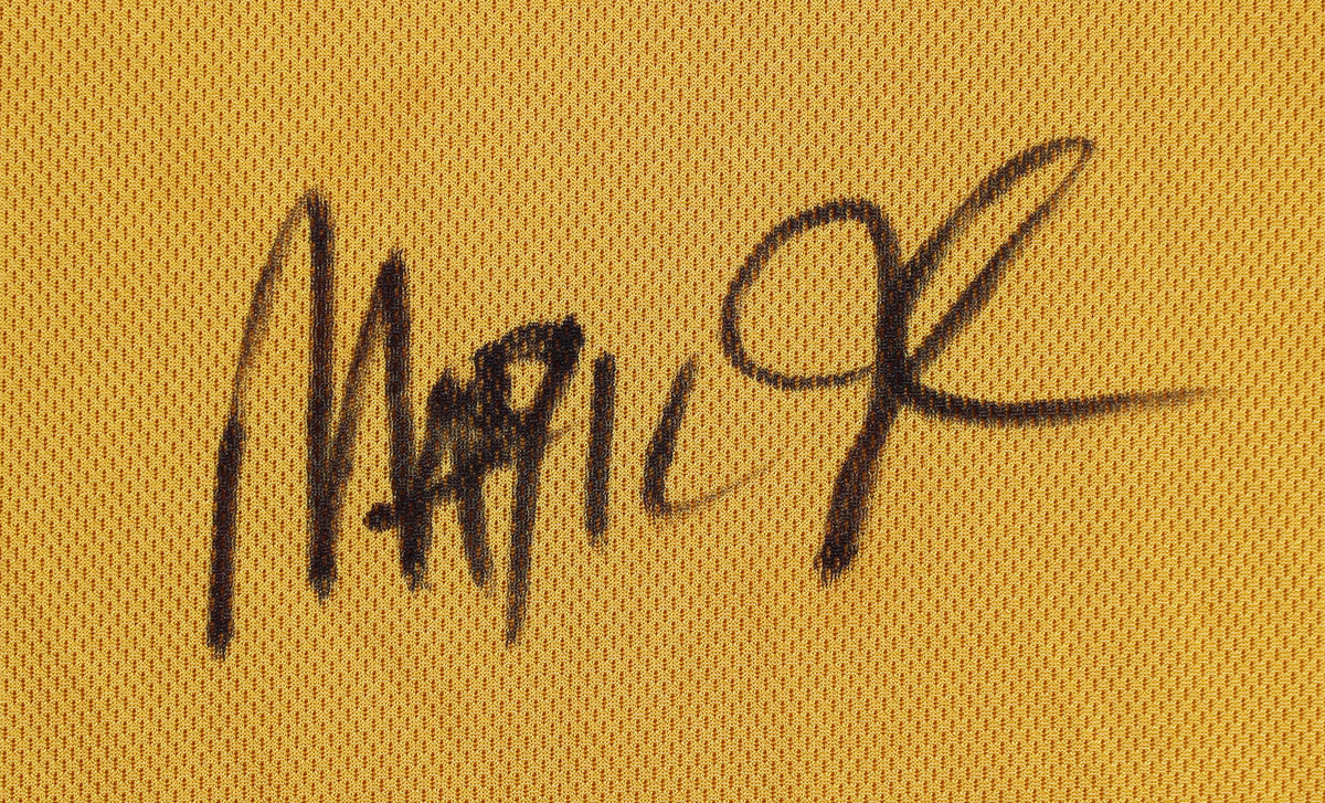 Lakers Magic Johnson Signed Yellow Nike Warmup Shirt BAS Witnessed #W205611