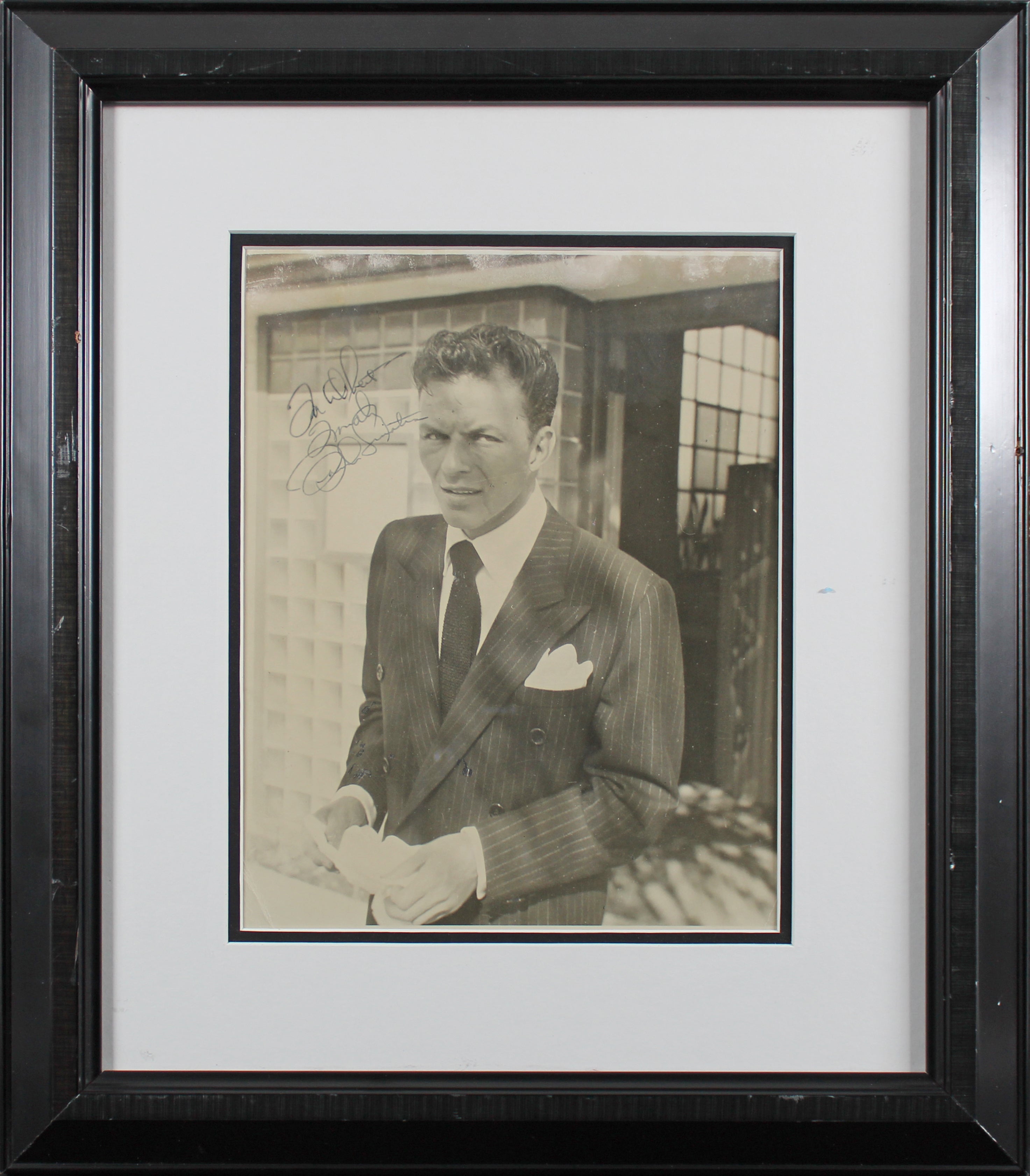 Frank Sinatra "Sincerely" Authentic Signed 8x10 Framed Photo BAS #AB14612