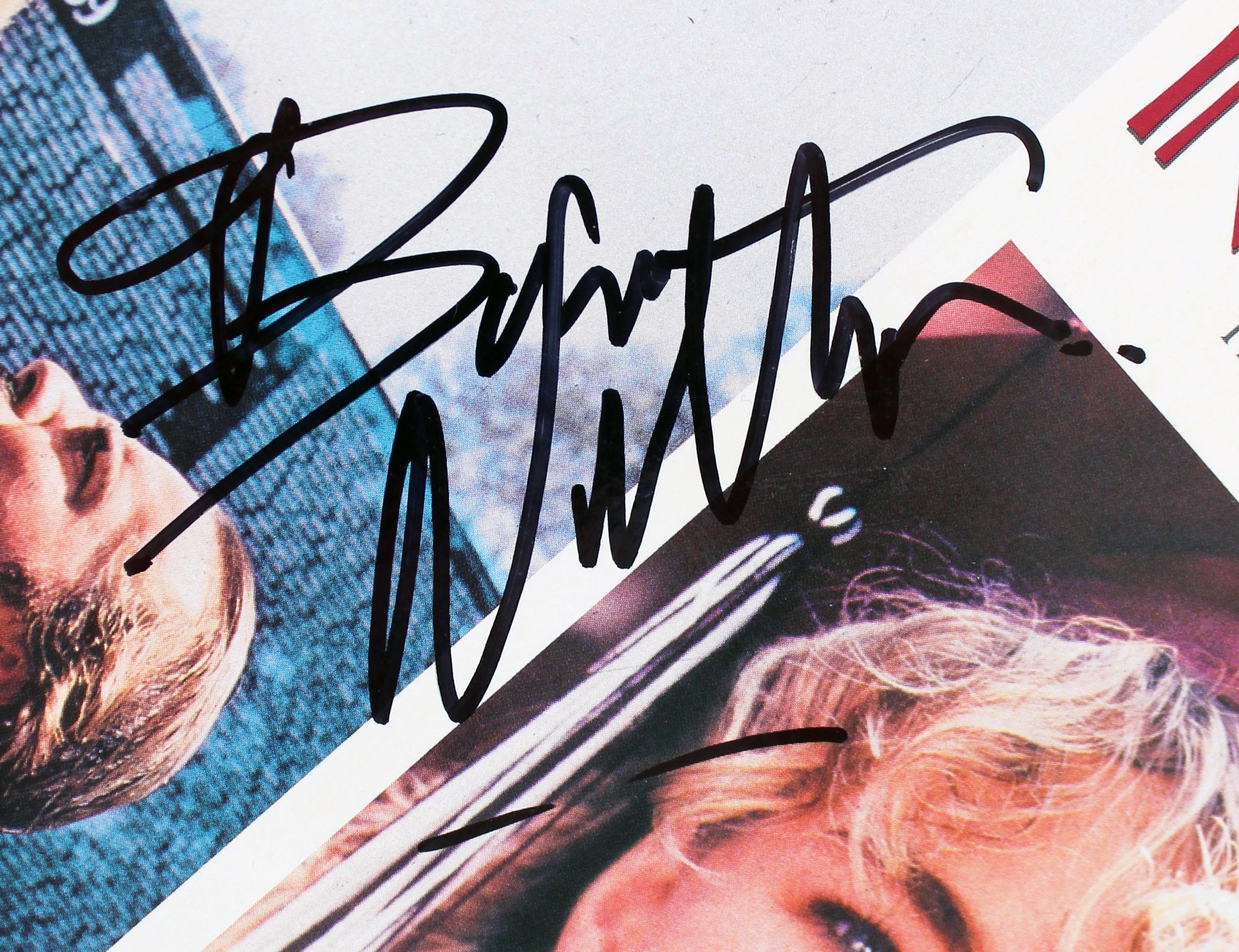 Bruce Willis Signed In Country Laser Disc Cover w/ Out Disc BAS #AB77954