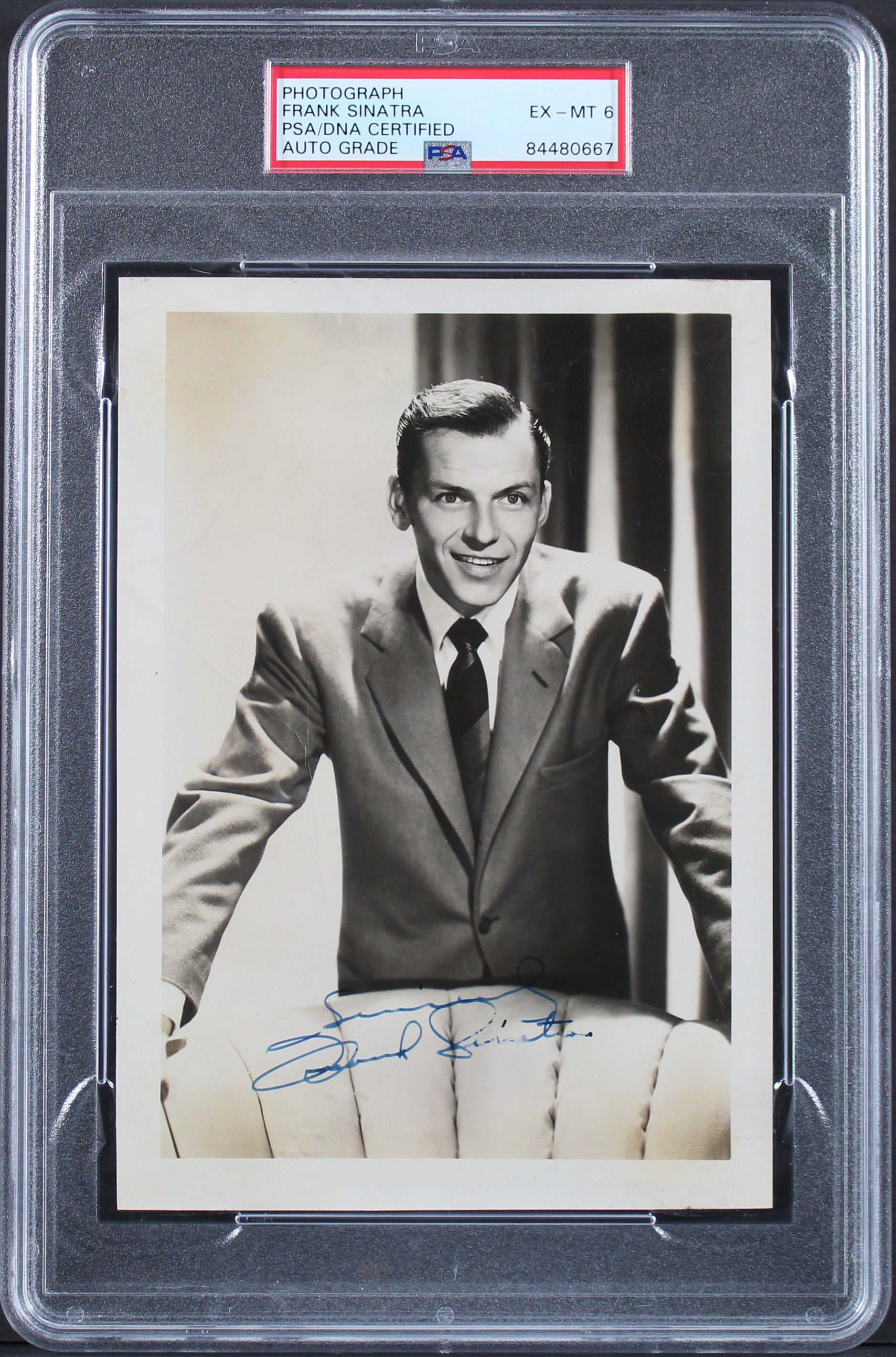 Frank Sinatra Sincerely Authentic Signed Black & White 5x7 Photo PSA/DNA Slabbed