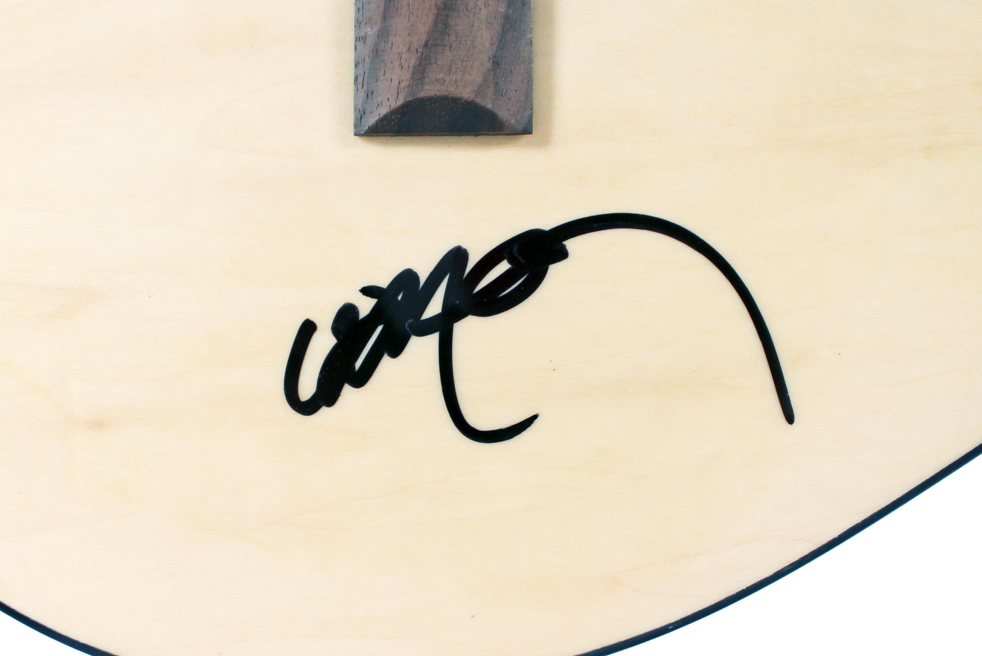 Willie Nelson Authentic Signed Natural Acoustic Guitar PSA/DNA #AB81007