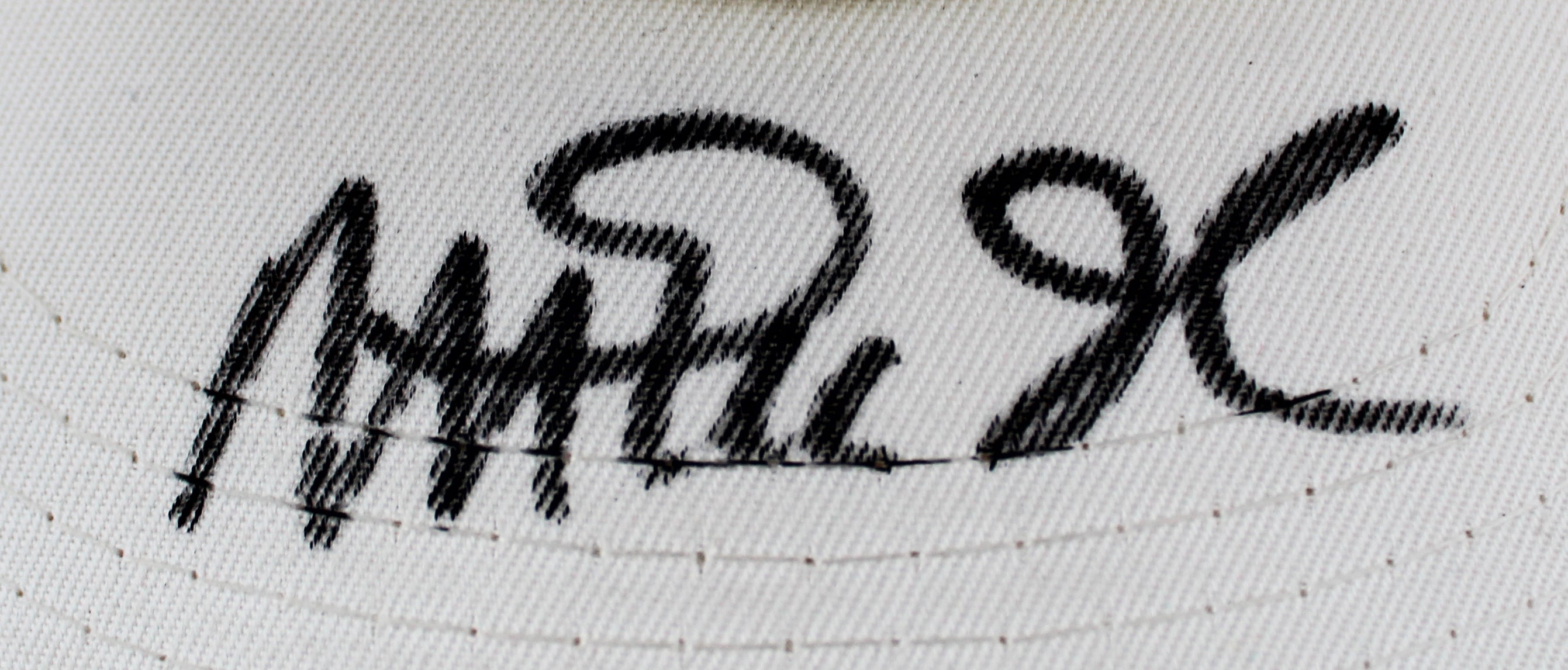 Lakers Magic Johnson Signed 1987 World Champions White Hat BAS Witness #W426873