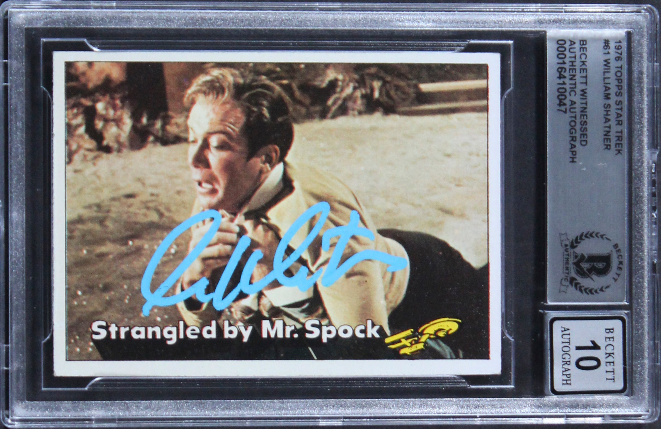 William Shatner Star Trek Signed 1976 Topps Star Trek #61 Card Auto 10! BAS Slab