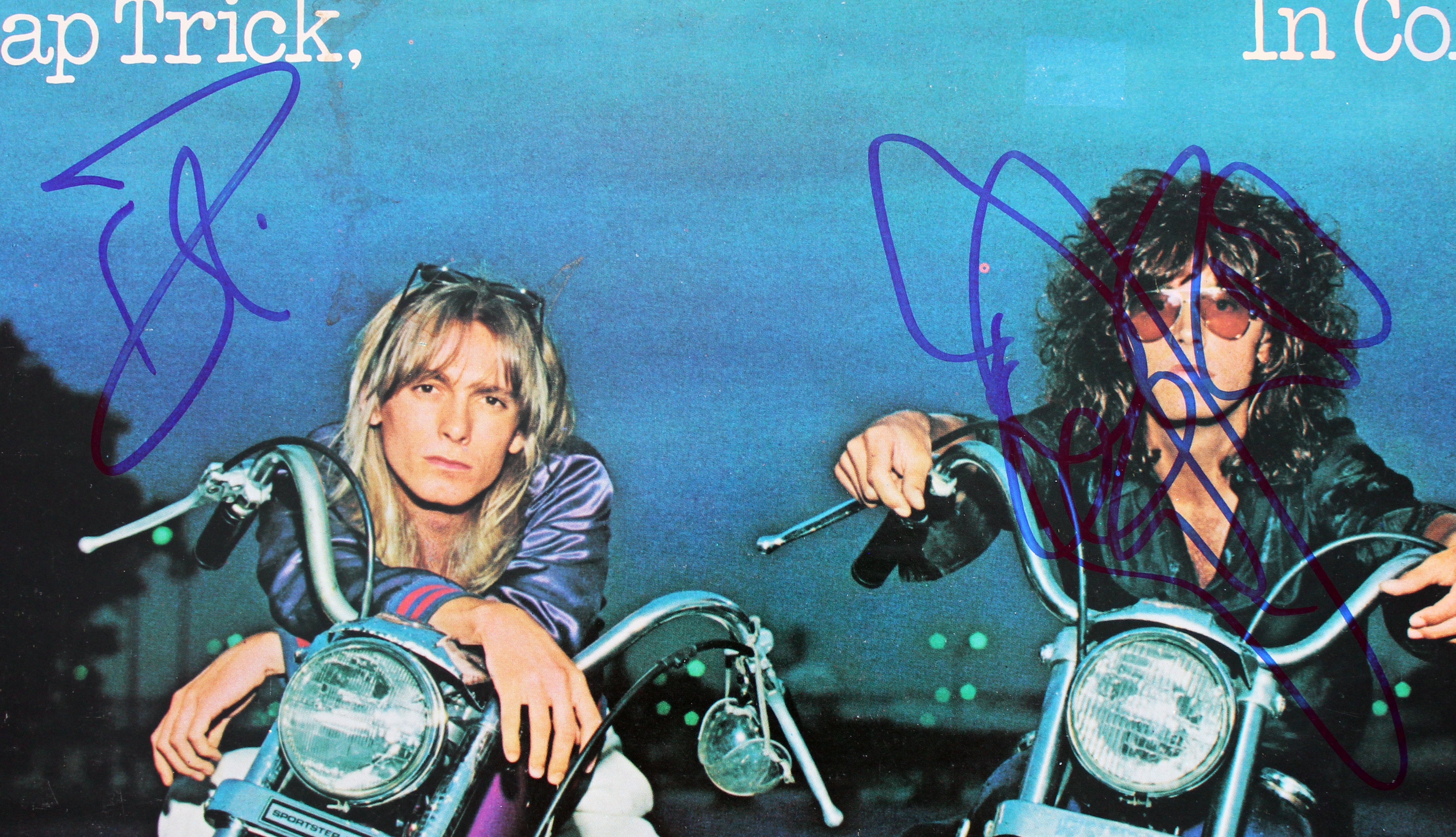 Robin Zander & Tom Petersson Cheap Trick Signed Album Cover BAS #BF88172