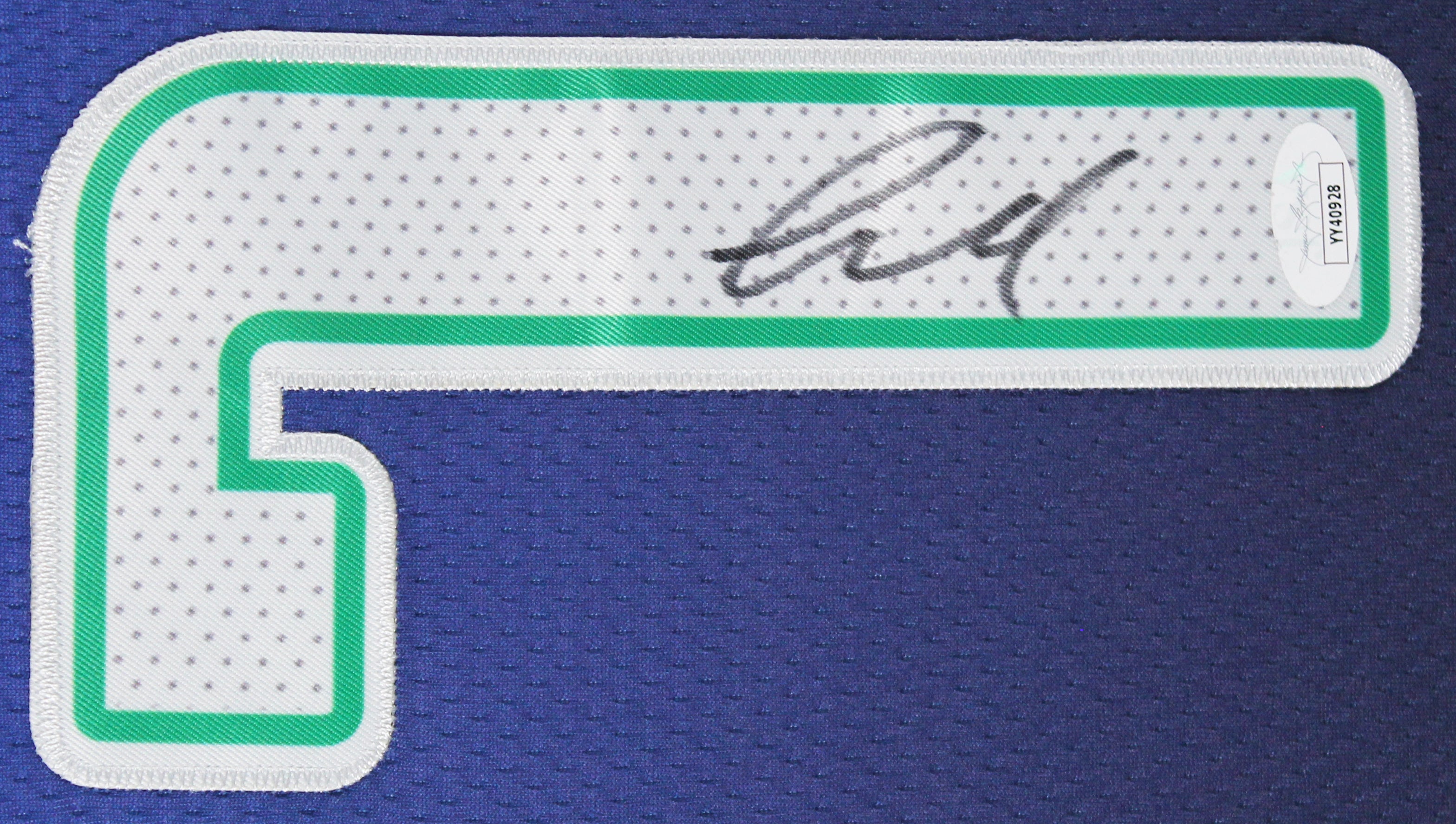 Mavericks Luka Doncic Signed Blue Nike Swingman Framed Jersey JSA #YY40928