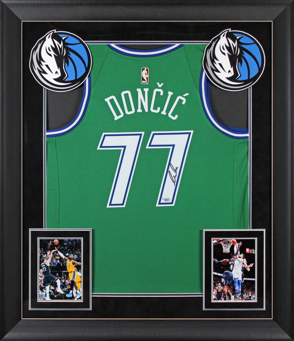 Mavericks Luka Doncic Signed Green Nike Swingman Framed Jersey Fanatics #B107936