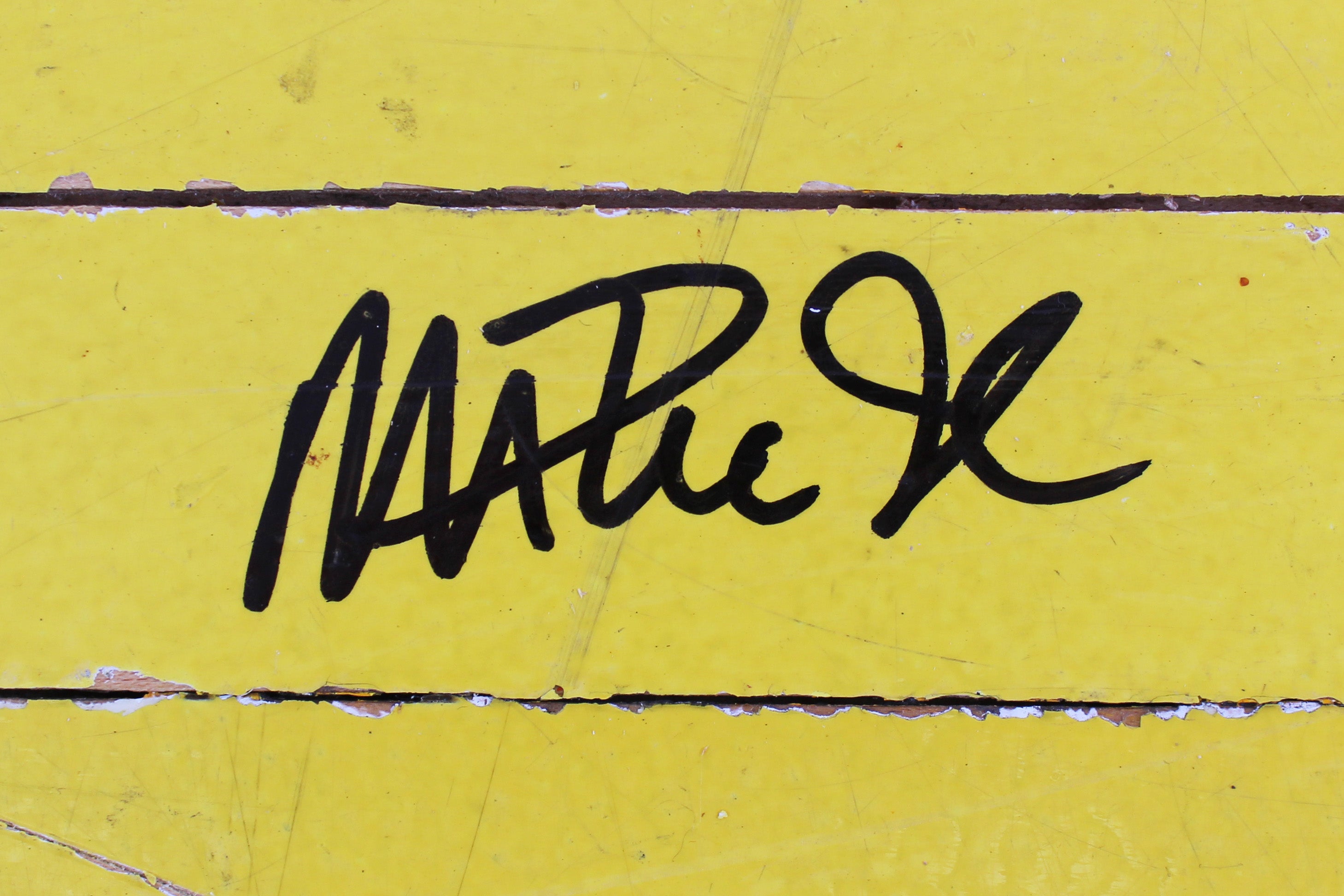Lakers Magic Johnson Authentic Signed 8x10 Forum Floorboard PSA/DNA Itp #6A04953