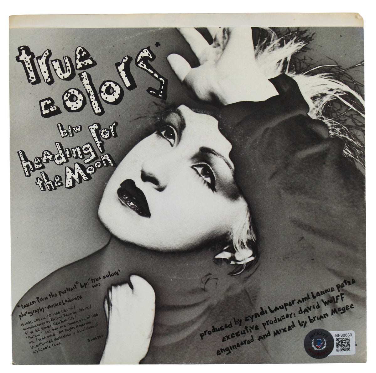 Cyndi Lauper Authentic Signed True Colors 45 RPM Album Cover BAS #BF88839