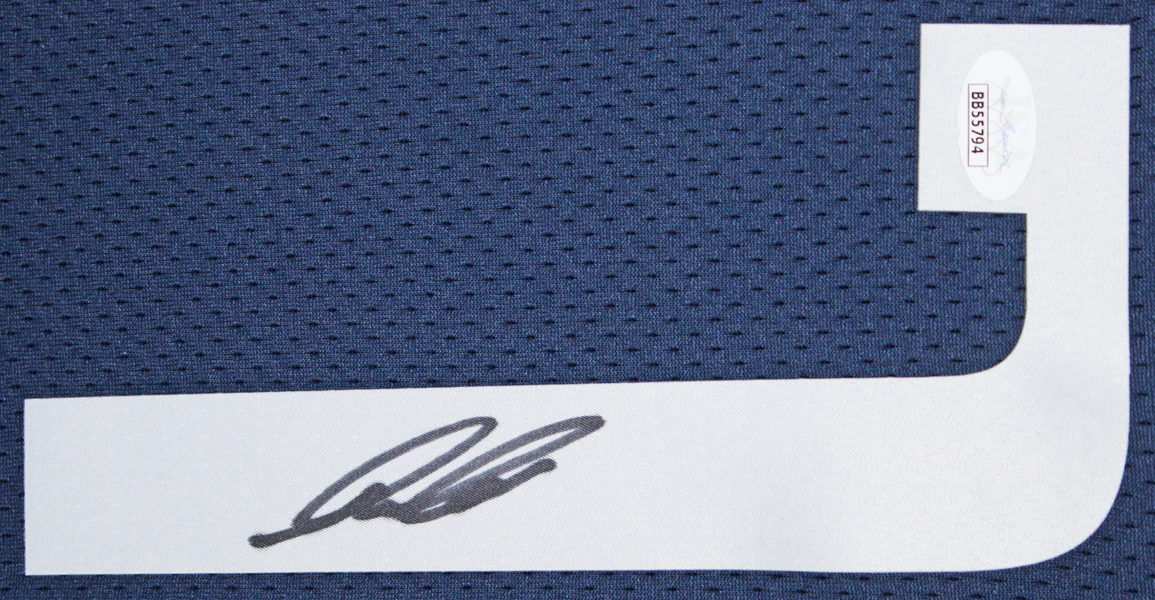 Mavericks Luka Doncic Authentic Signed Navy Blue Nike Framed Jersey JSA #BB55794