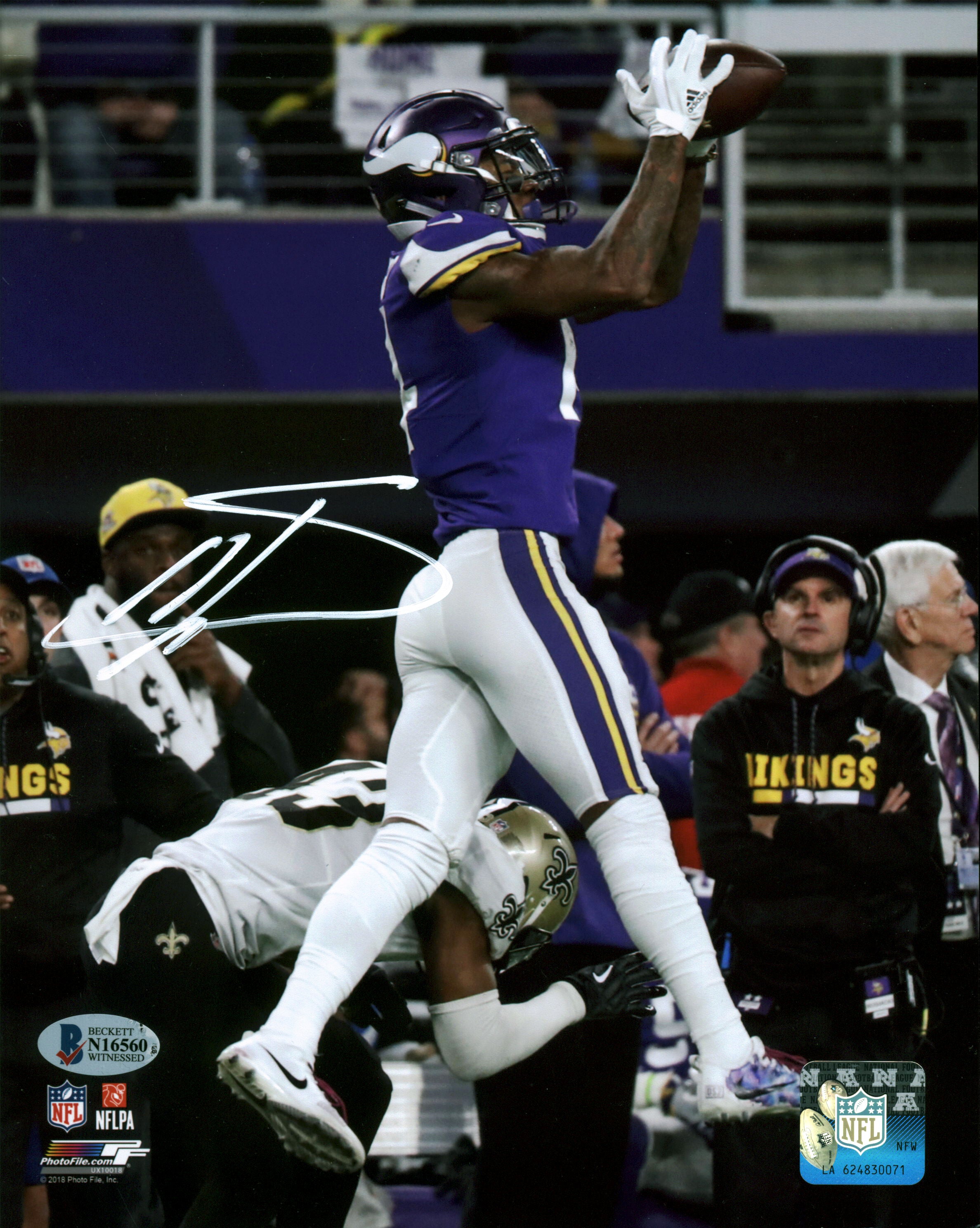 Vikings Stefon Diggs Authentic Signed 8x10 Minnesota Miracle Photo BAS Witnessed