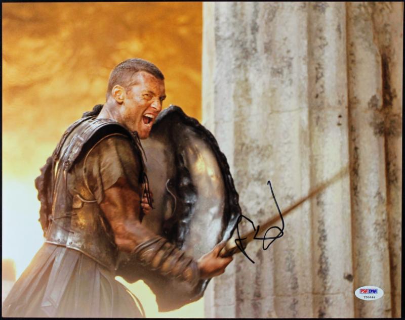 Sam Worthington Clash Of The Titans Signed Authentic 11X14 Photo PSA/DNA #T50644