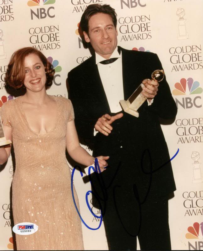 Gillian Anderson The X-Files Signed Authentic 8X10 Photo PSA/DNA #U25092