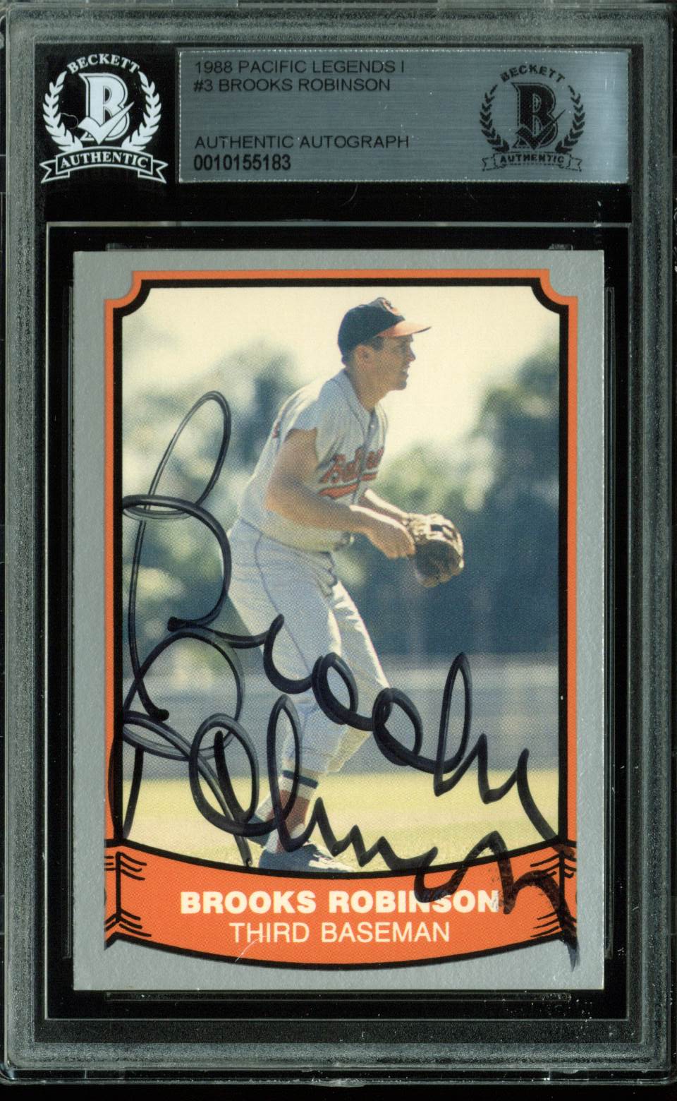 Orioles Brooks Robinson Signed Card 1988 Pacific Legends I #3 BAS Slabbed