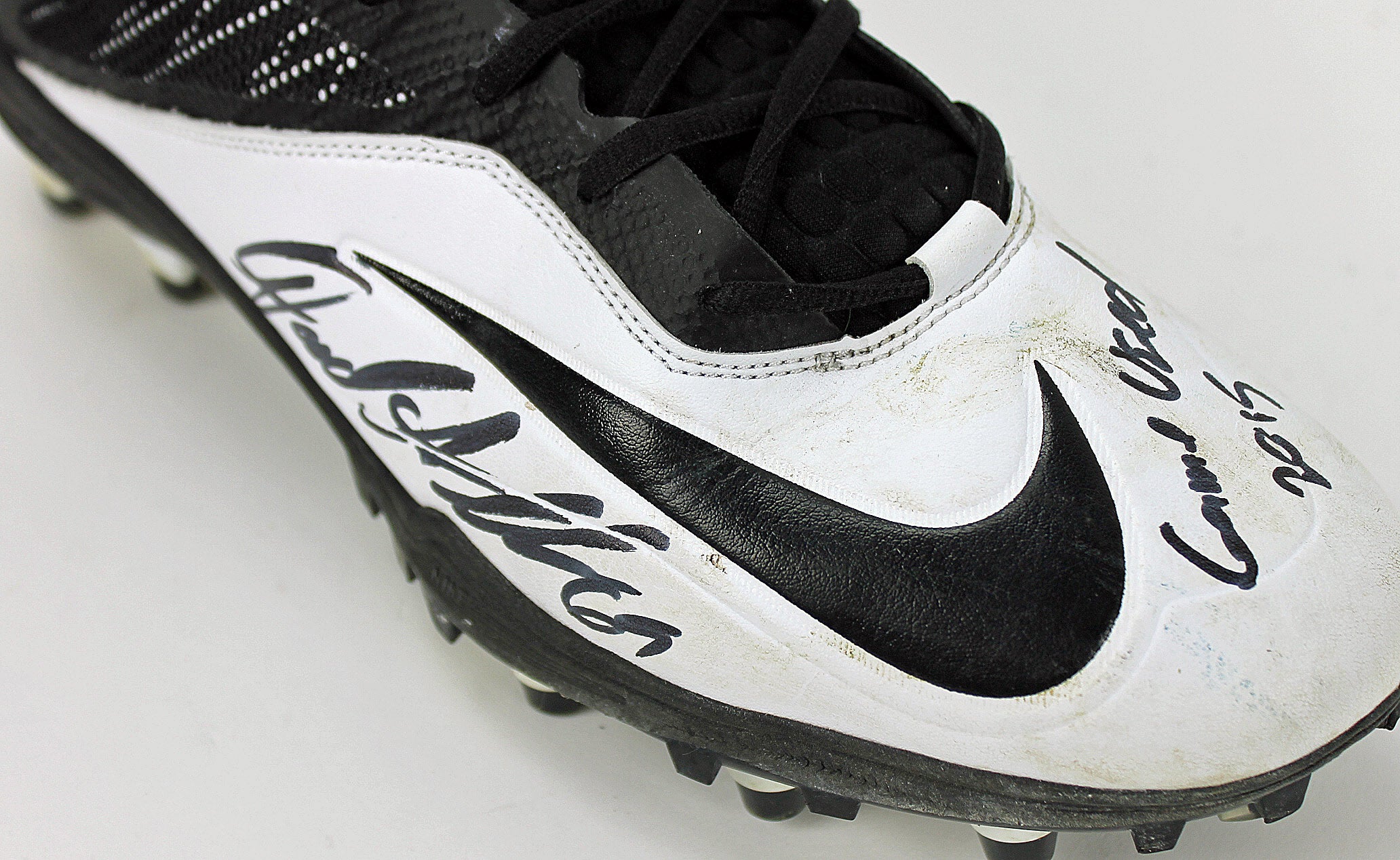 Bears Jared Allen Authentic Signed 12/6/15 Game Used Nike Cleats PSA #AC48282