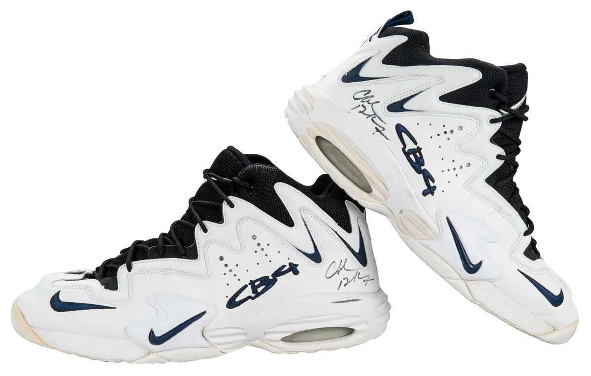 Rockets Charles Barkley Signed 1996-97 Game Used Nike Air CB4 Shoes PSA & Mears
