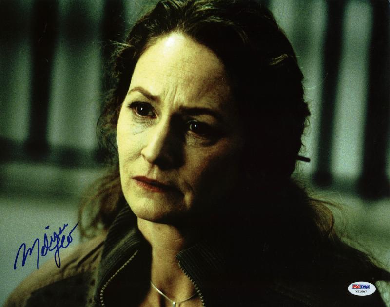 Melissa Leo 21 Grams Signed Authentic 11X14 Photo Autographed PSA/DNA #X11087