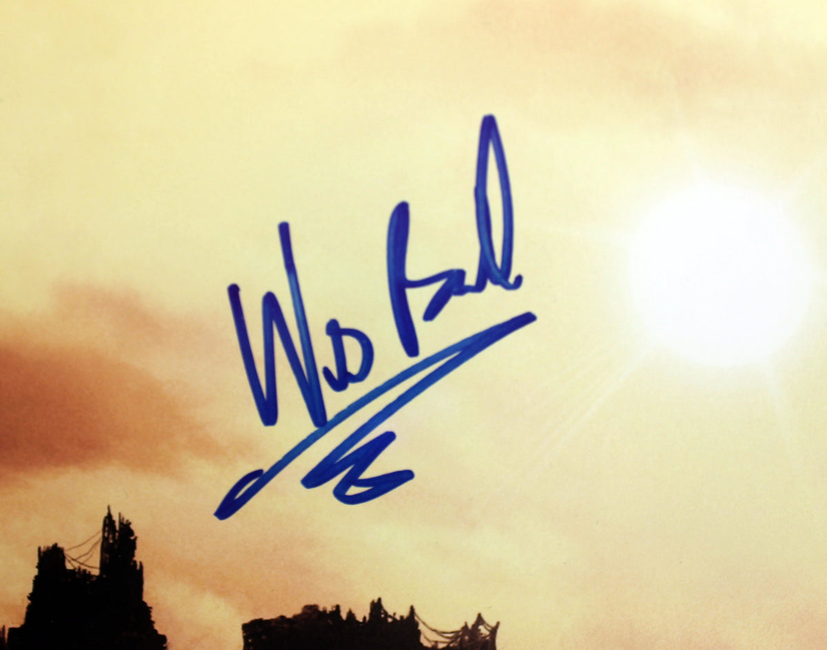 Wes Ball Maze Runner: Scorch Trials Authentic Signed 12x18 Photo PSA #AC17053