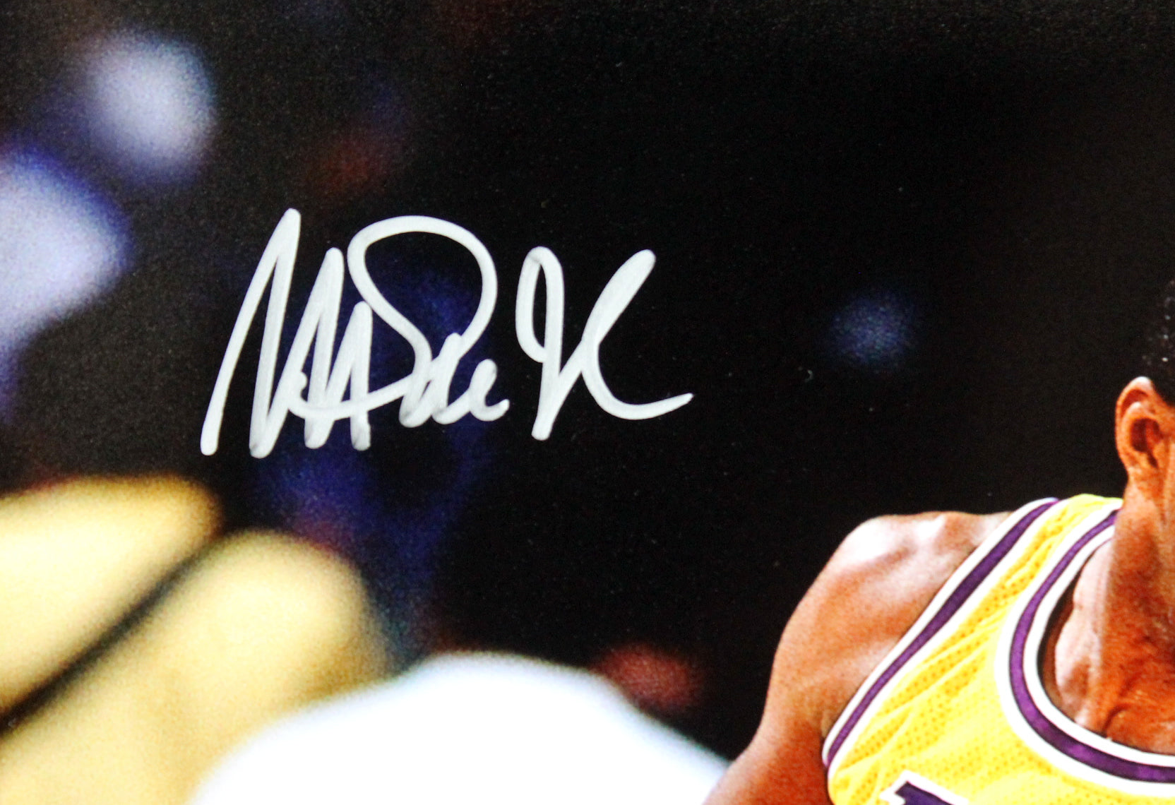 Lakers Magic Johnson Signed 16X20 Photo w/ Michael Jordan BAS Witnessed