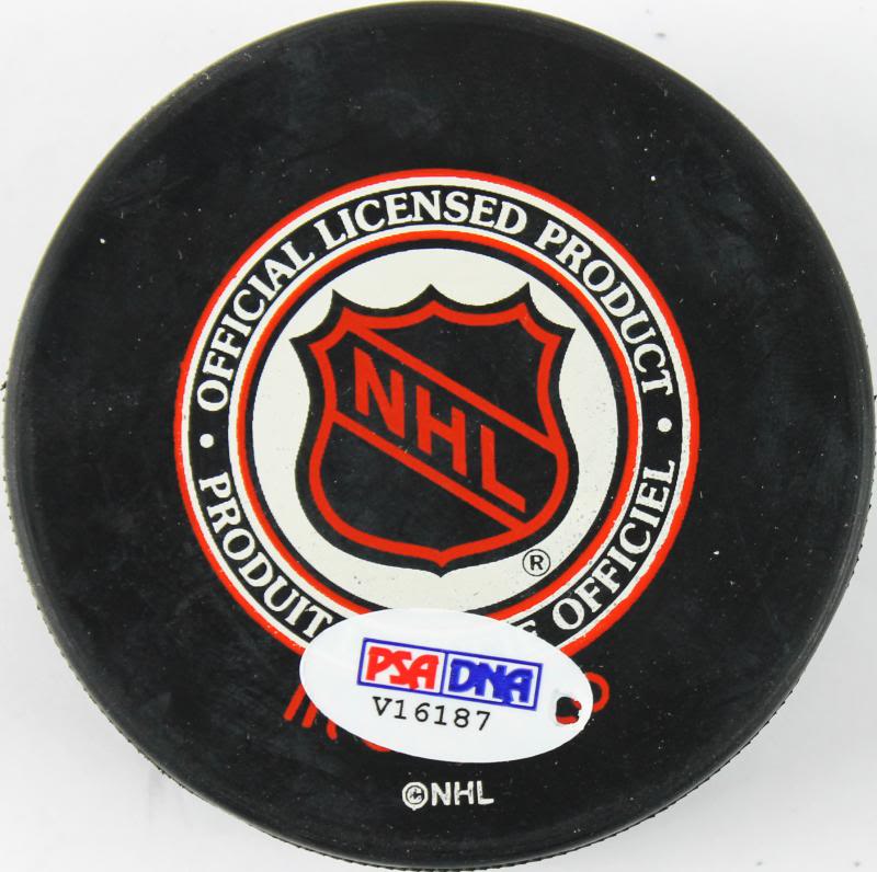 Maple Leafs Kris King Authentic Signed Puck Autographed PSA/DNA #V16187