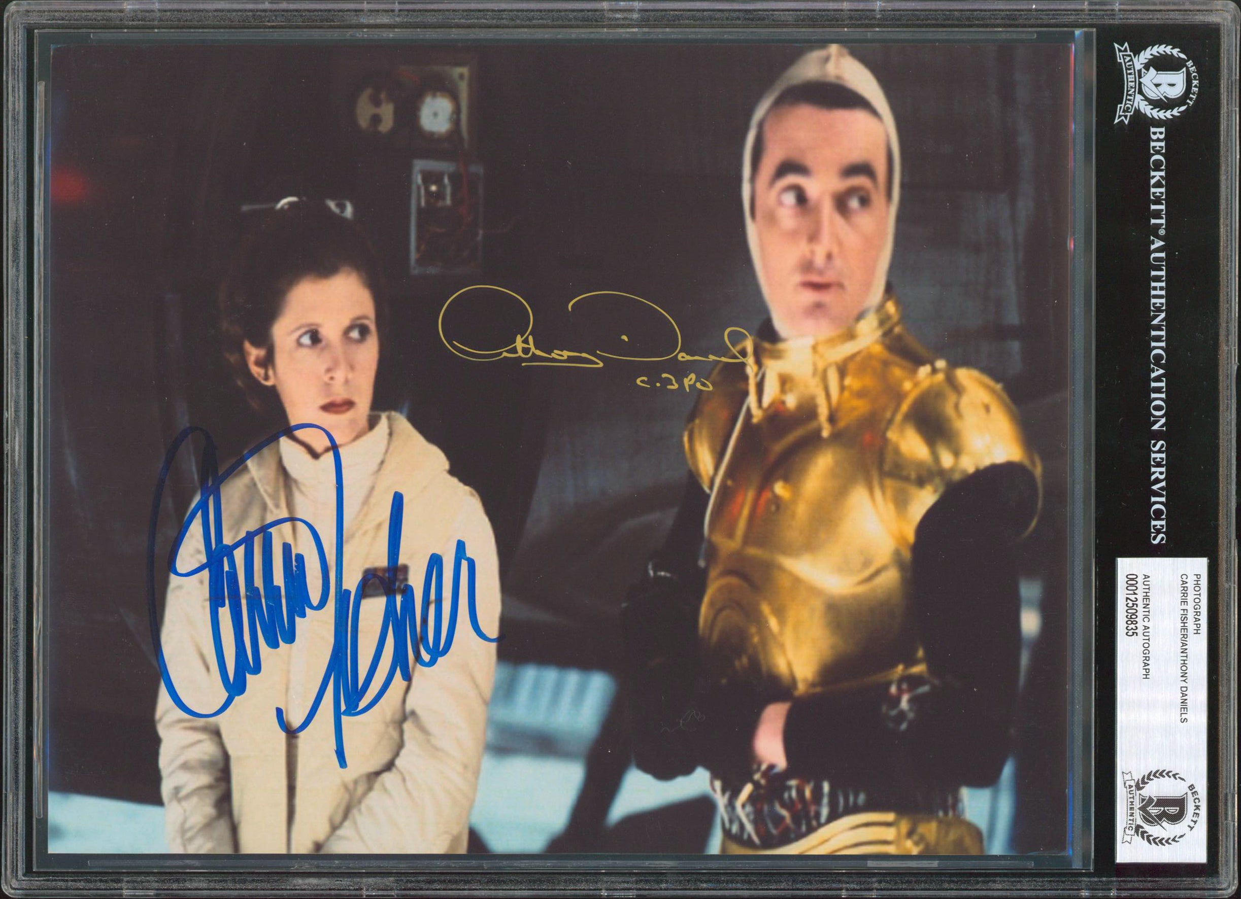 Carrie Fisher & Anthony Daniels Star Wars Authentic Signed 8x10 Photo BAS Slab