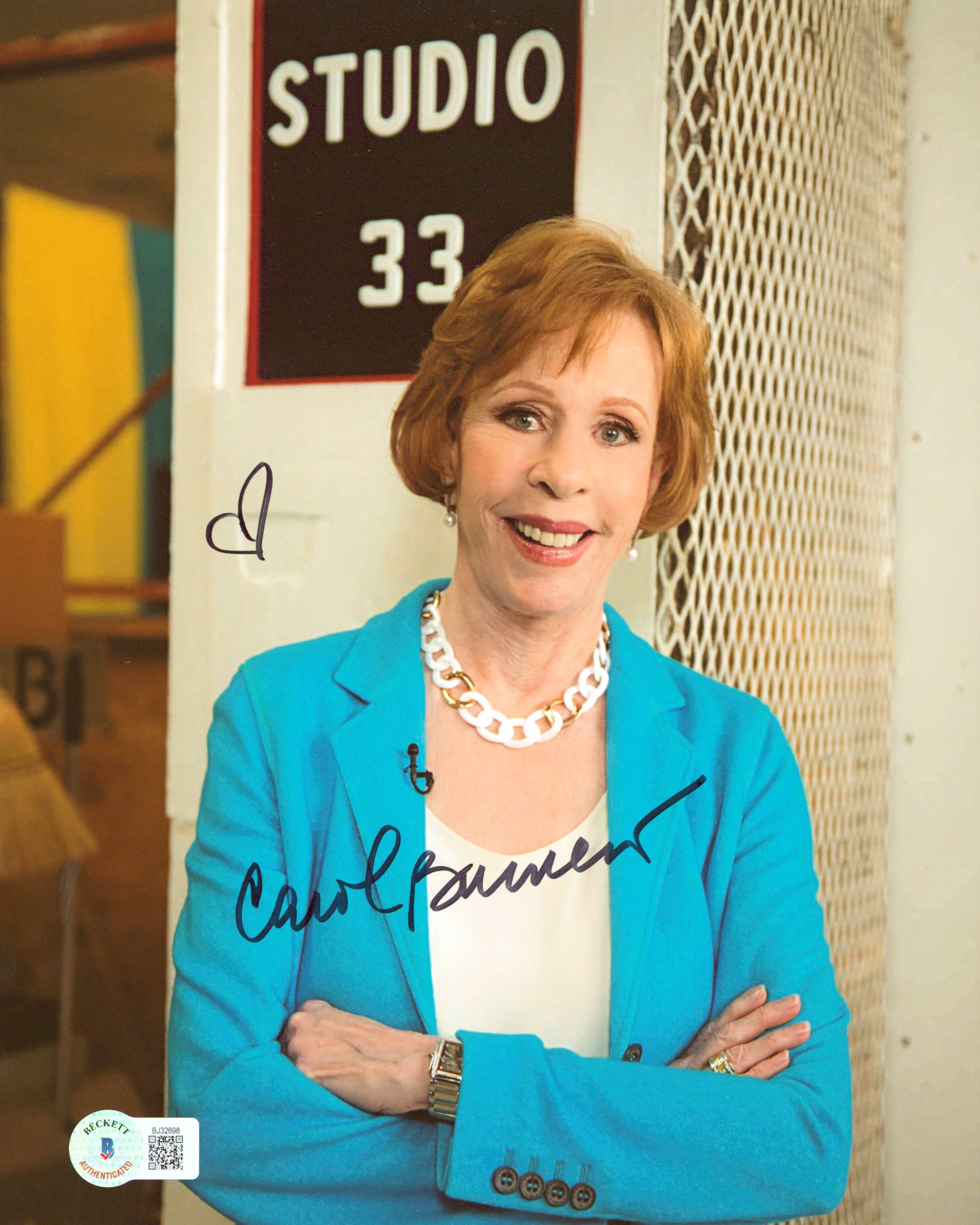 Carol Burnett The Carol Burnett Show Authentic Signed 8x10 Vertical Photo BAS 11