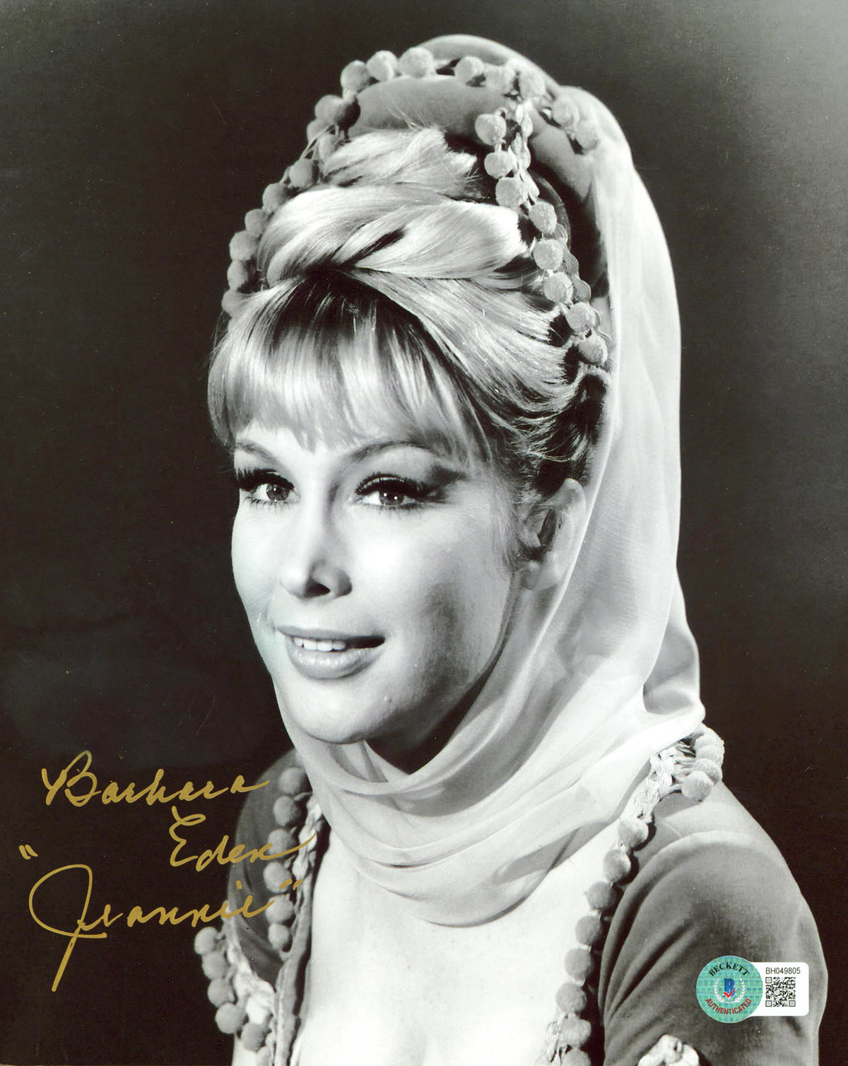 Barbara Eden I Dream of Jeannie "Jeannie" Signed 8x10 Photo BAS #BH049805
