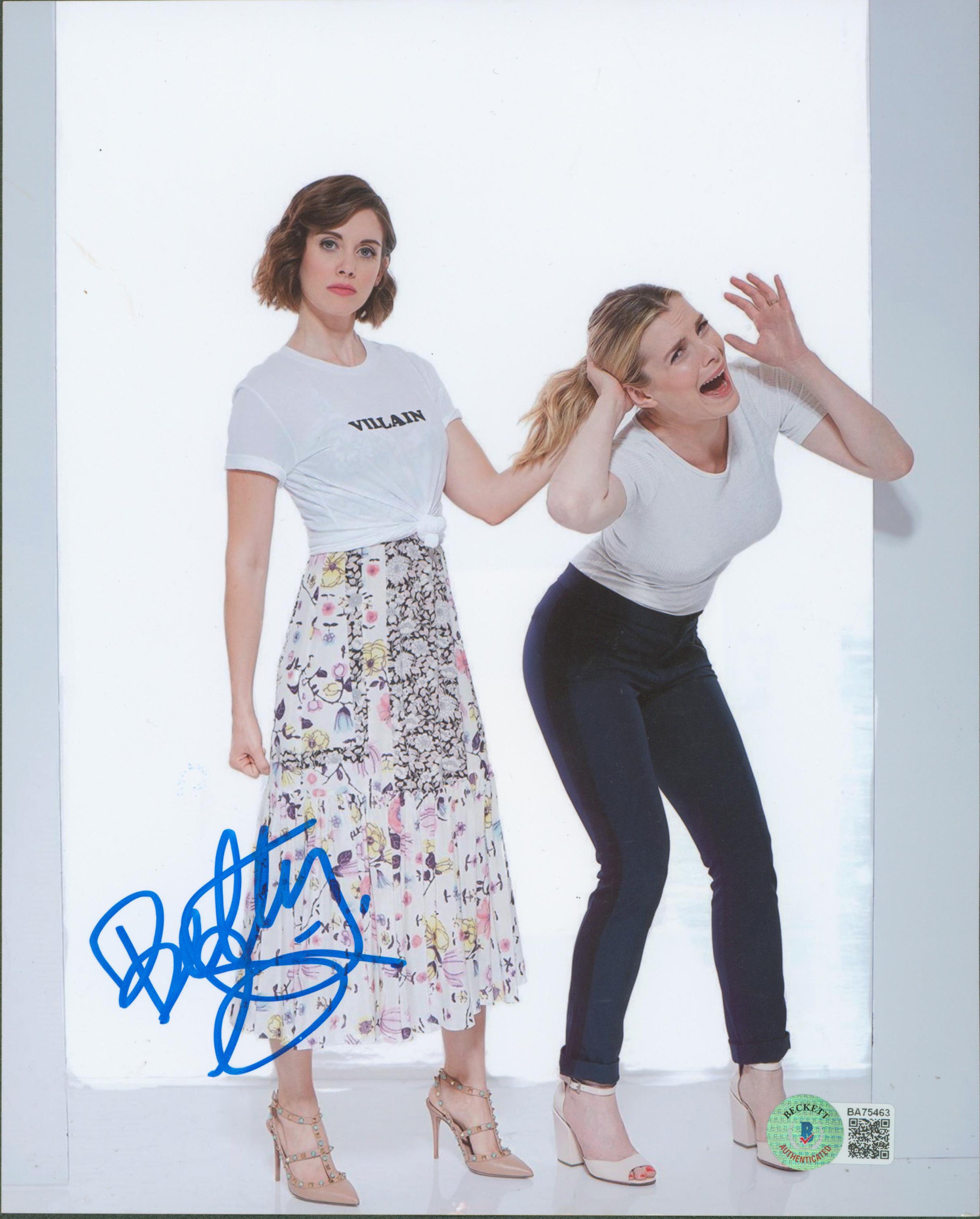 Betty Gilpin Glow Authentic Signed 8x10 Photo Autographed BAS #BA75463