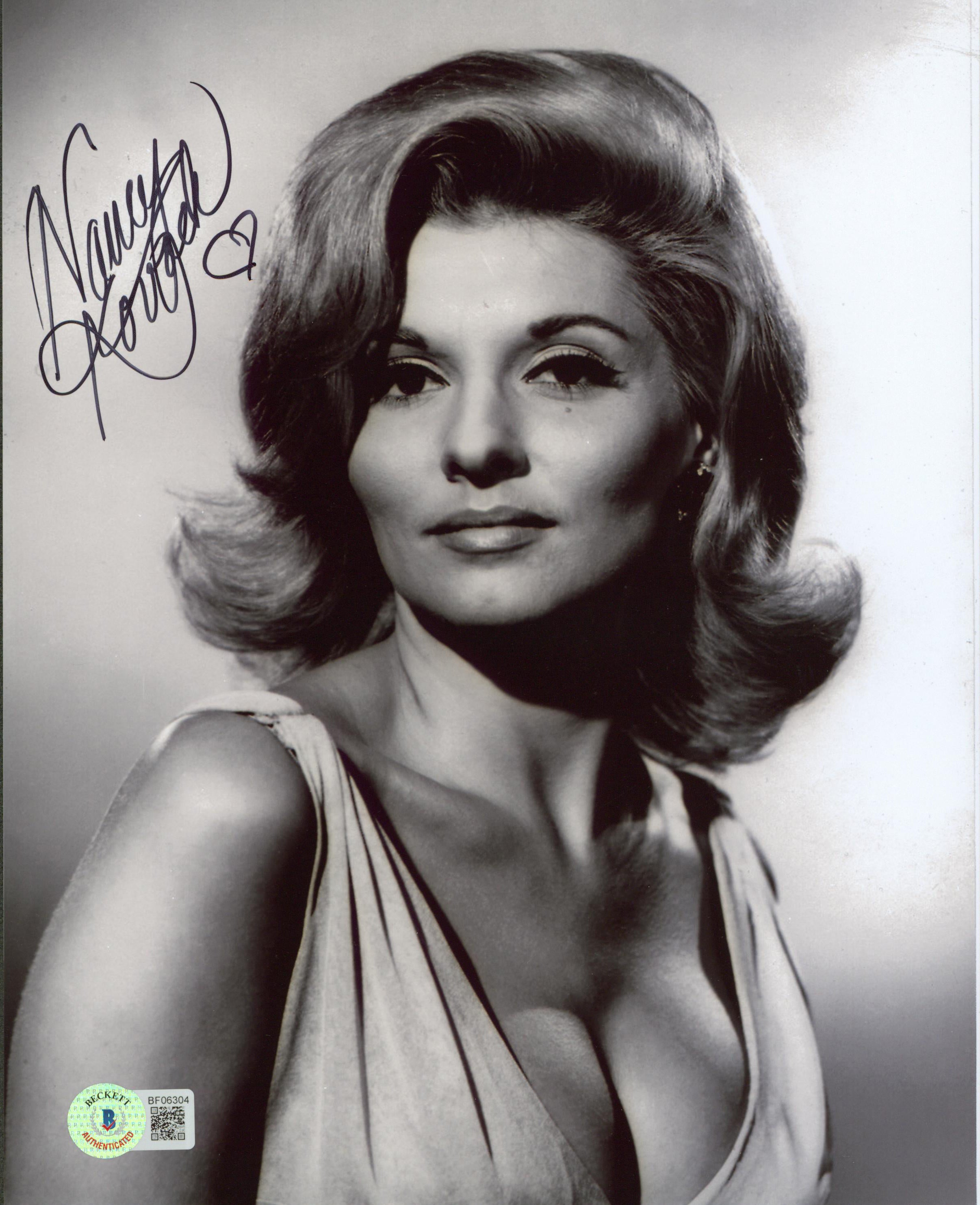 Nancy Kovack Jason and the Argonauts Signed 8x10 Sexy Photo BAS #BF06304