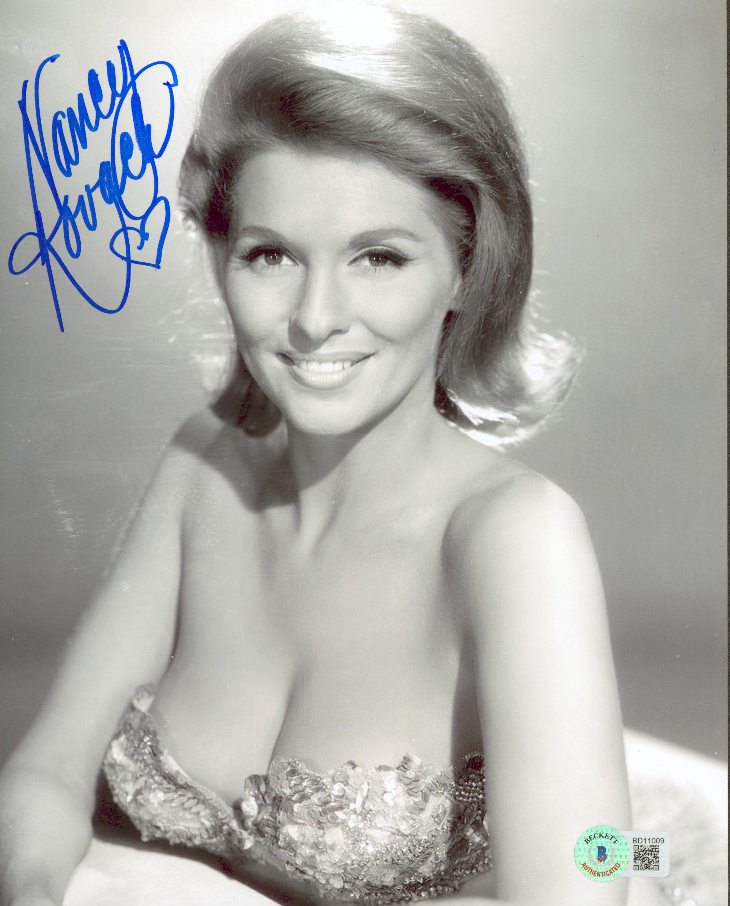 Nancy Kovack Jason and the Argonauts Signed 8x10 Sexy Photo BAS #BD11009