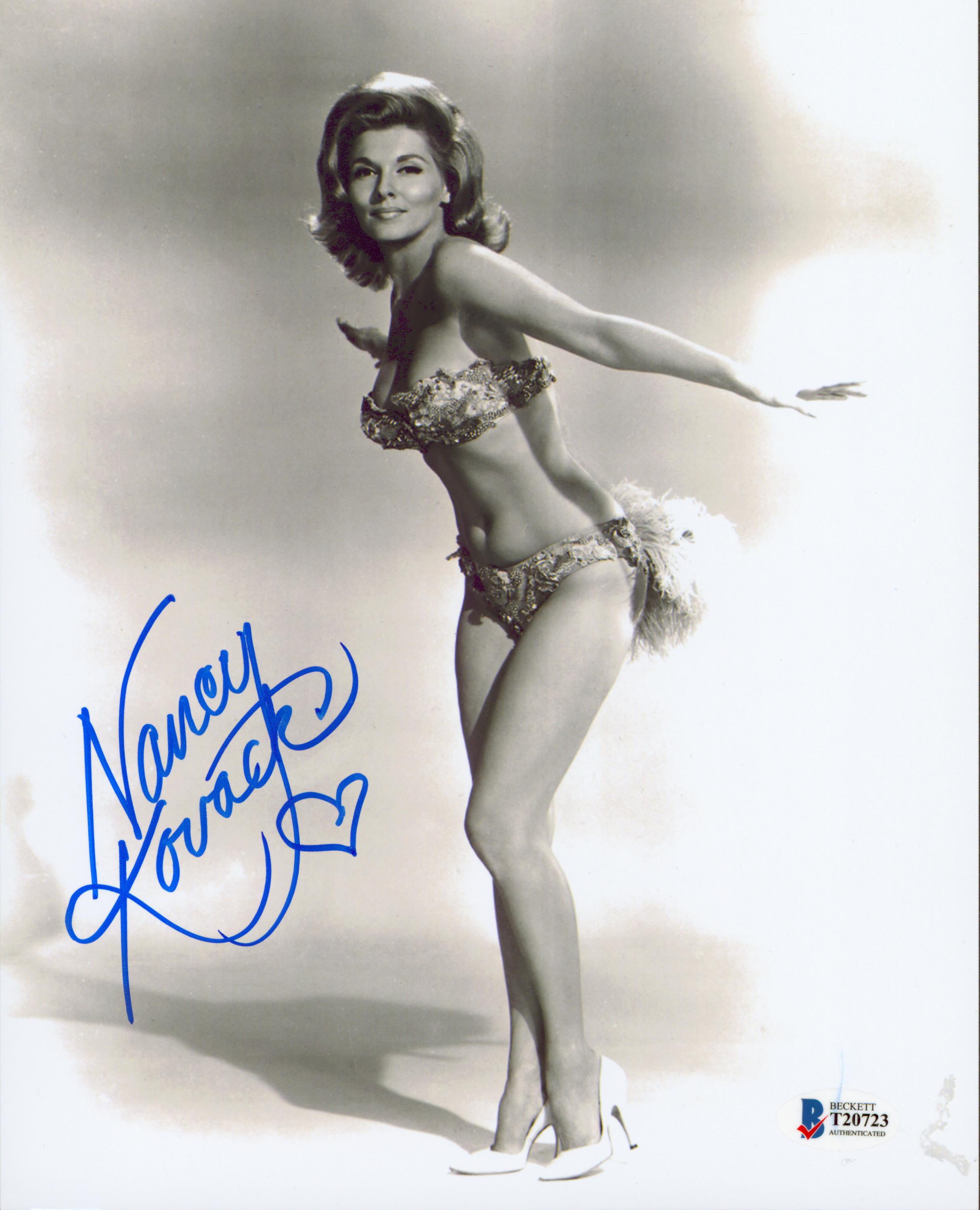 Nancy Kovack Jason and the Argonauts Signed 8x10 Sexy Photo BAS #T20723