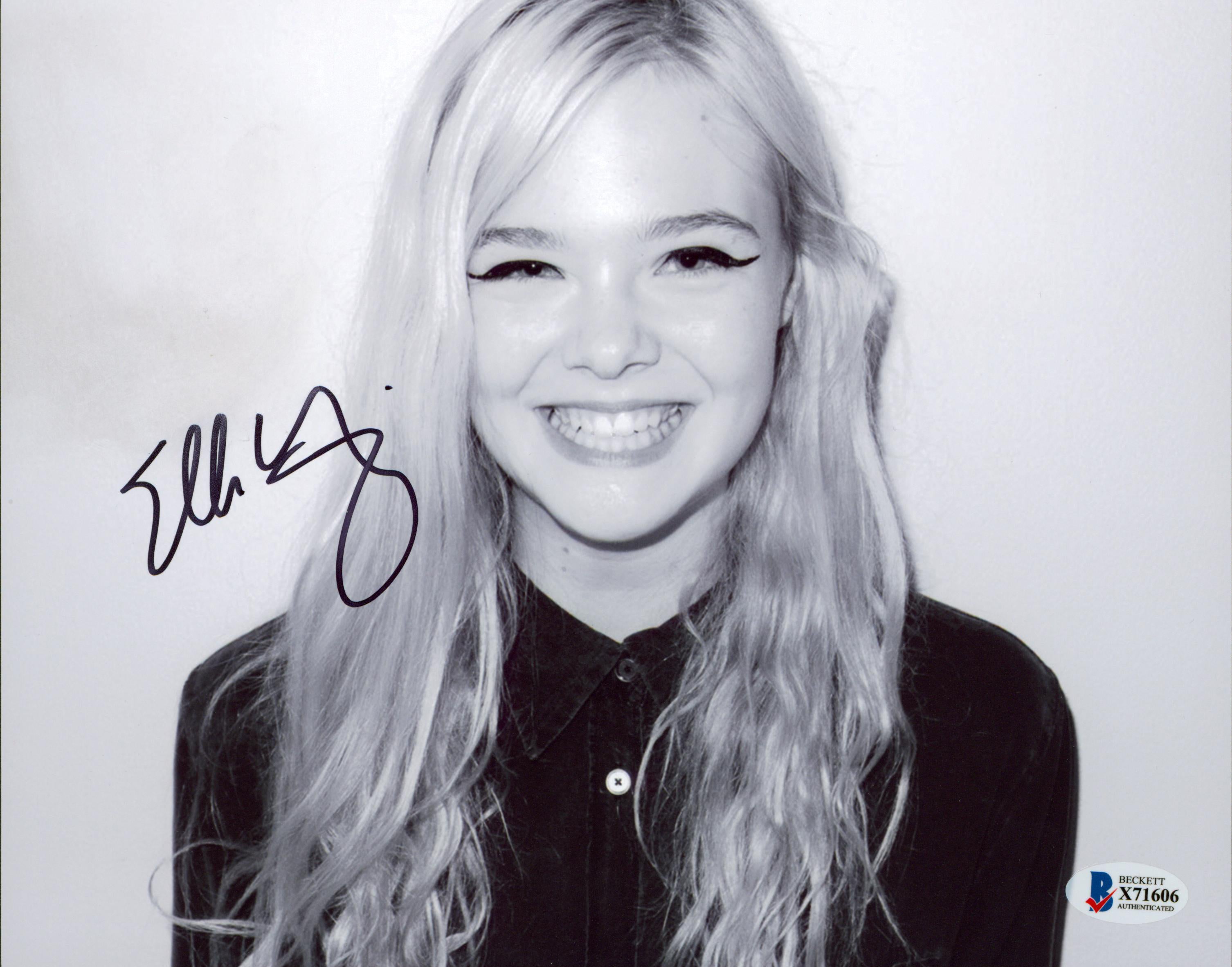 Elle Fanning Maleficent Authentic Signed 8x10 Photo Autographed BAS #X71606
