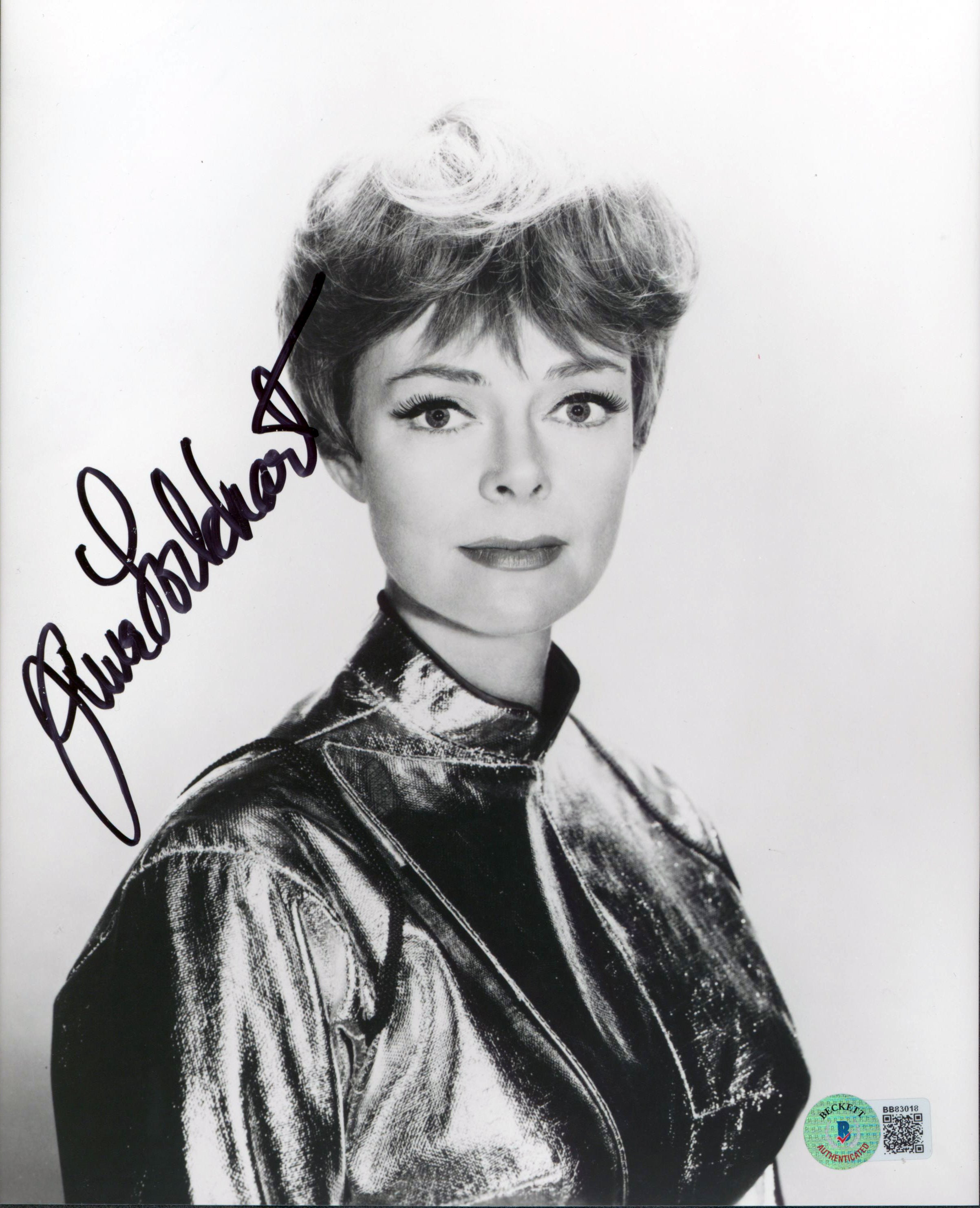 June Lockhart Lost in Space Authentic Signed 8x10 Photo Autographed BAS #BB83018