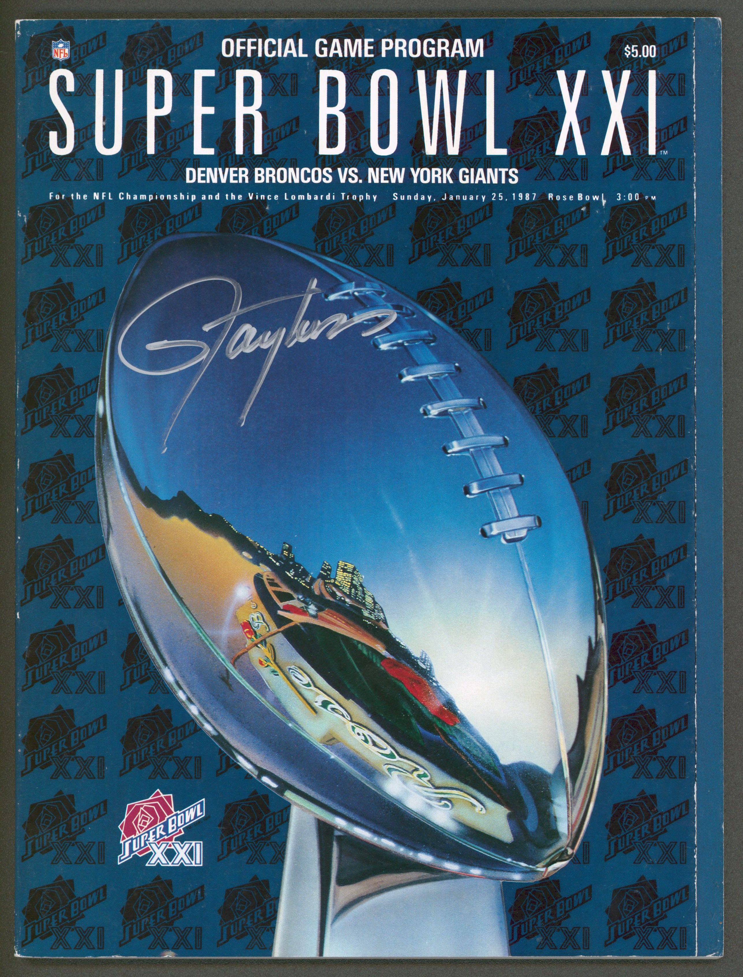 Giants Lawrence Taylor Authentic Signed Super Bowl XXI Program BAS Wit #WR56307