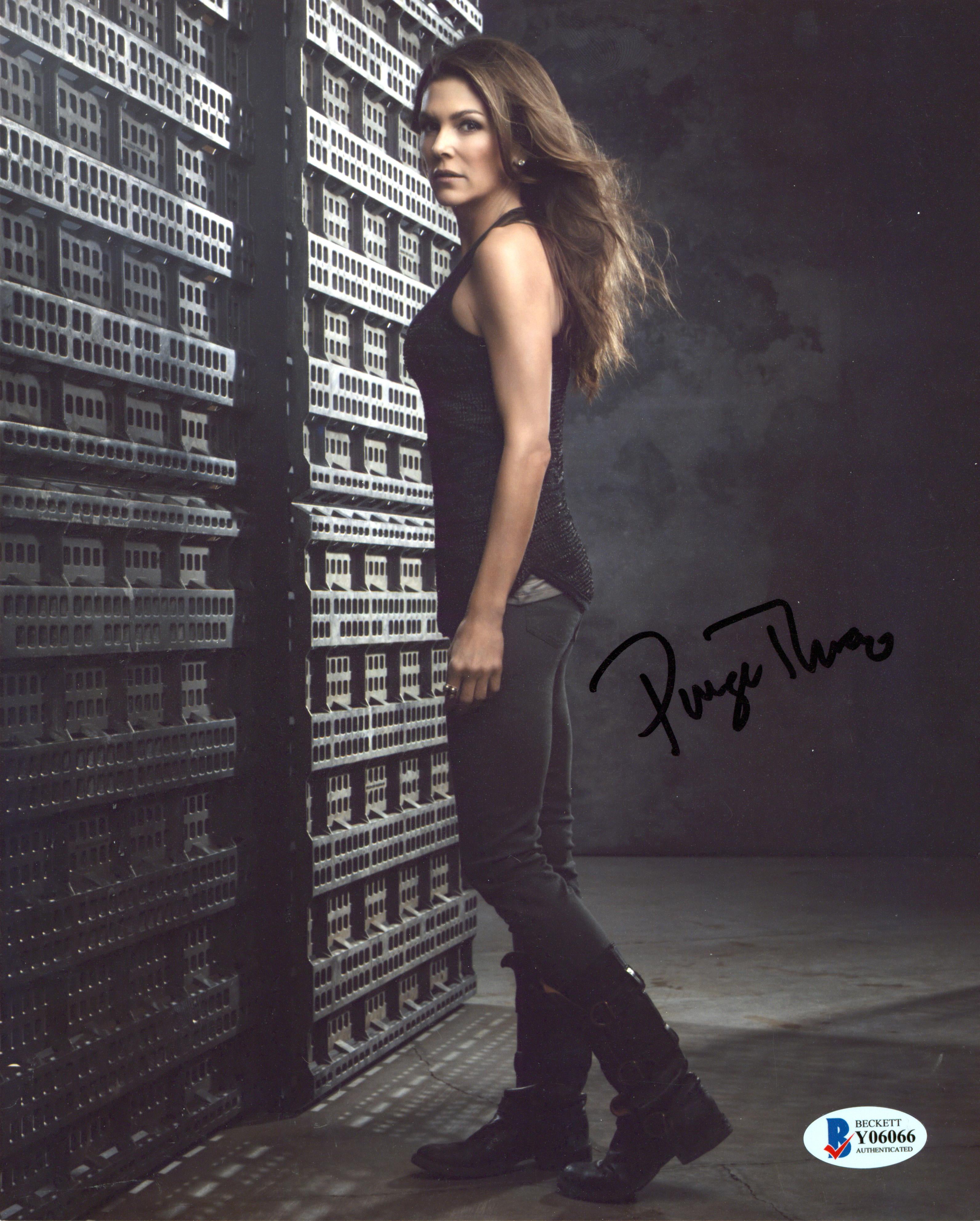 Paige Turco Teenage Mutant Ninja Turtles II Signed 8x10 Photo BAS #Y06066