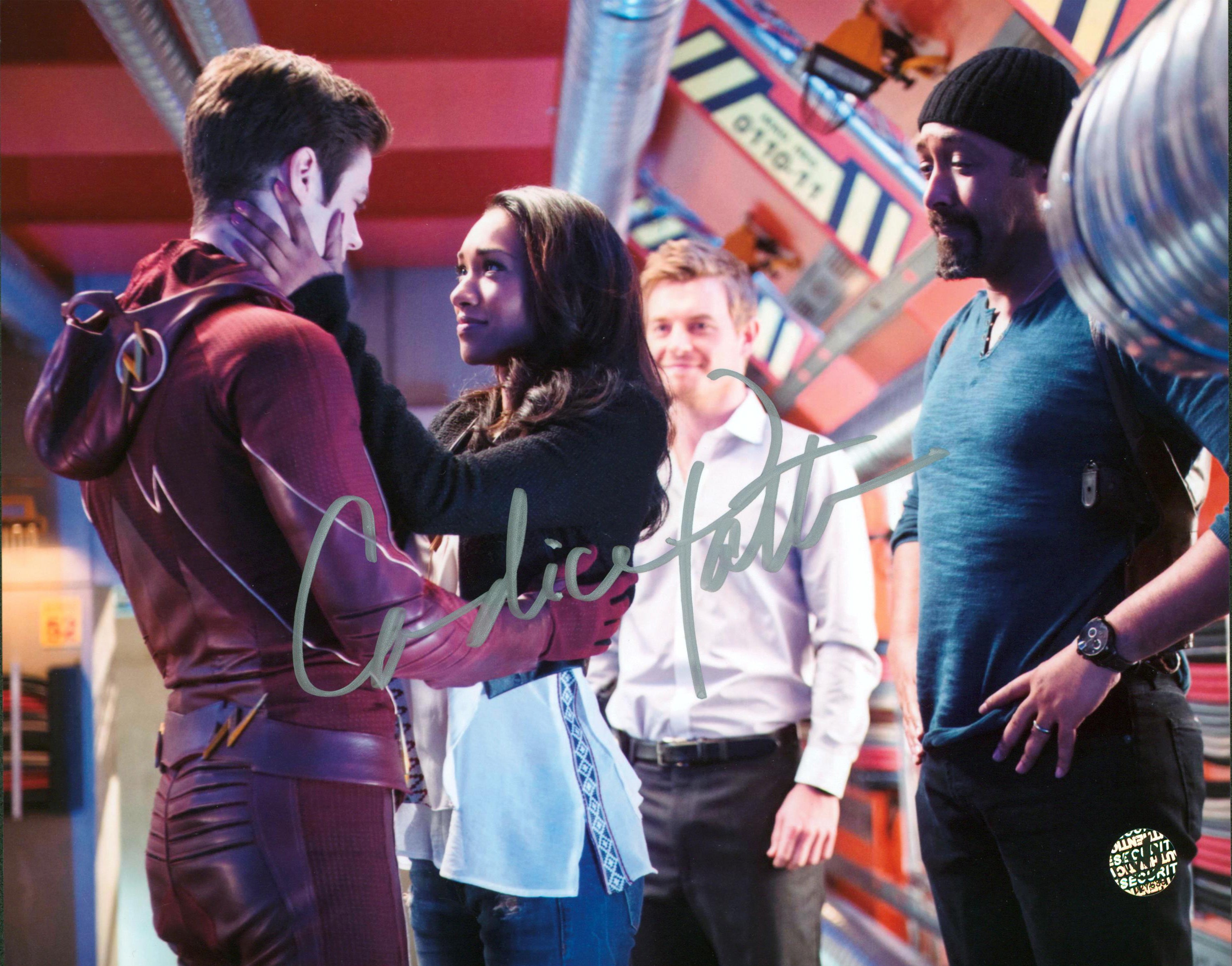 Candice Patton The Flash Authentic Signed 8x10 Photo Autographed Wizard World 1