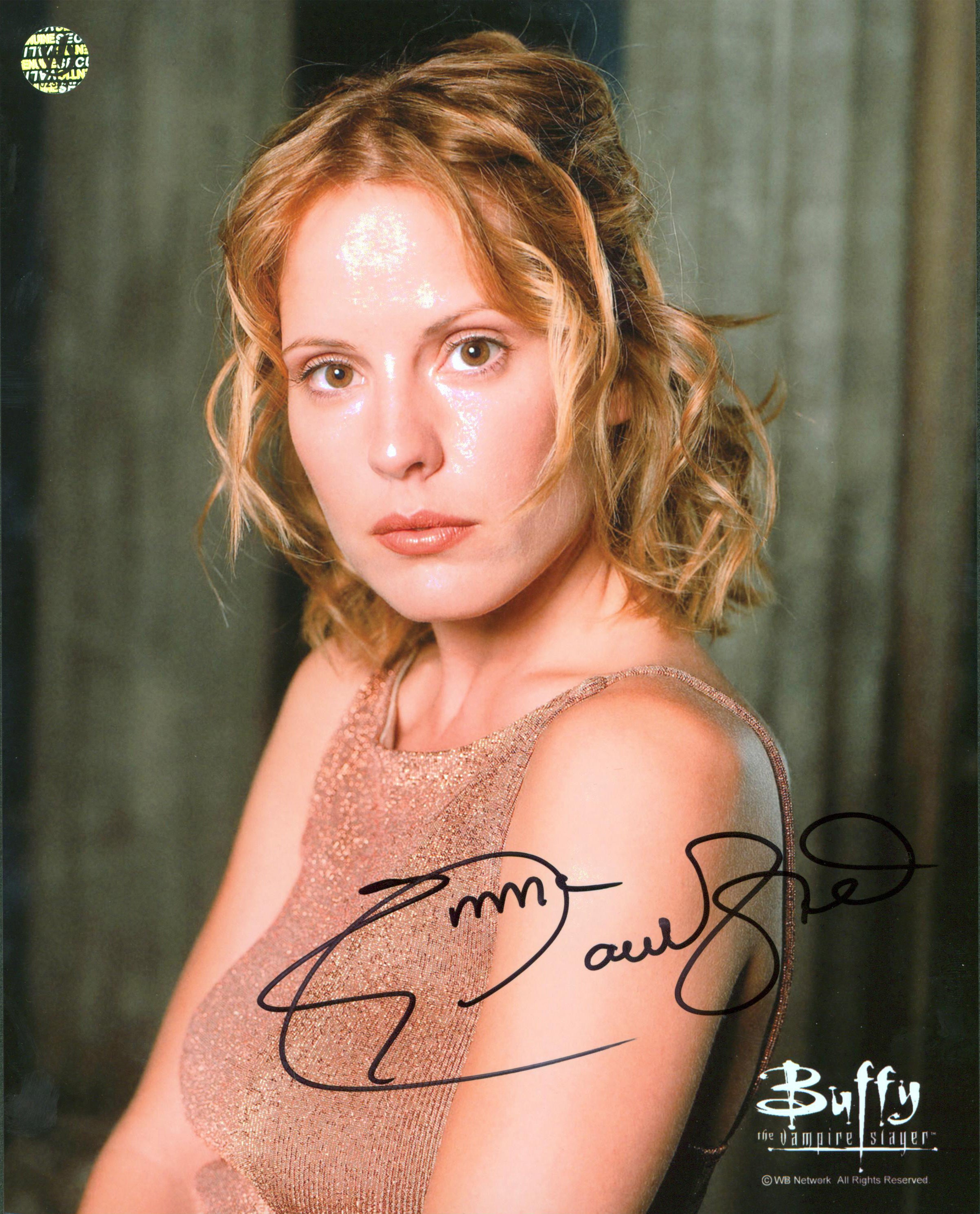 Emma Caulfield Buffy the Vampire Slayer Signed 8x10 Photo Wizard World 1