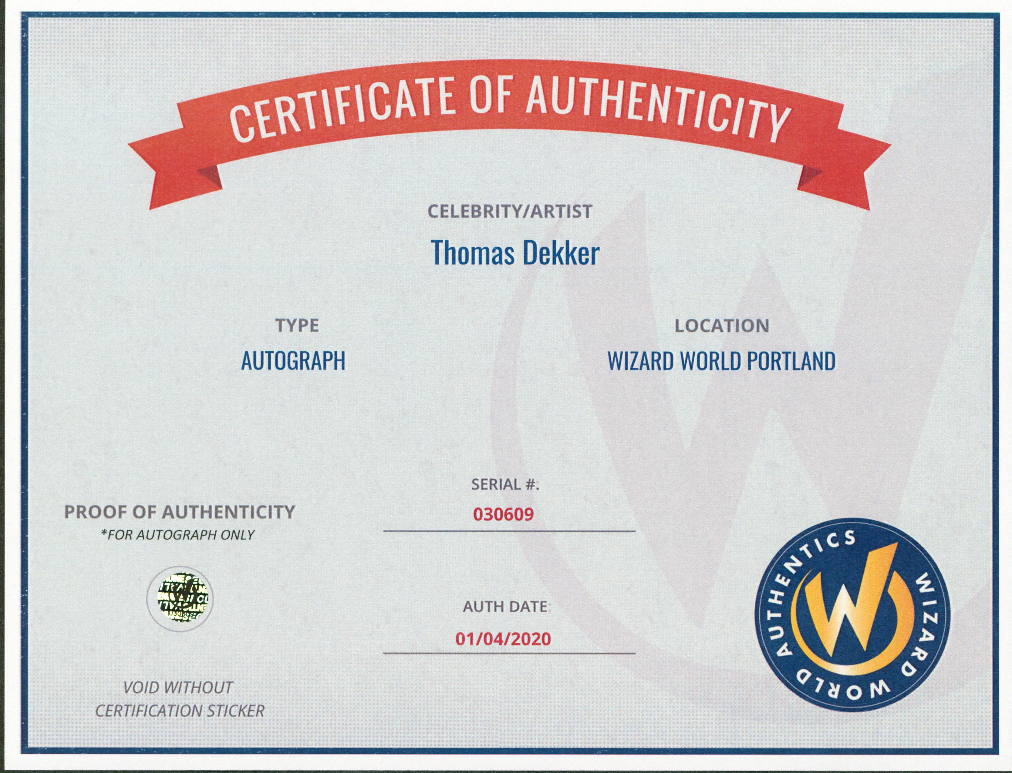 Thomas Dekker Terminator Sarah Connor Chronicles Signed 8x10 Photo Wizard World