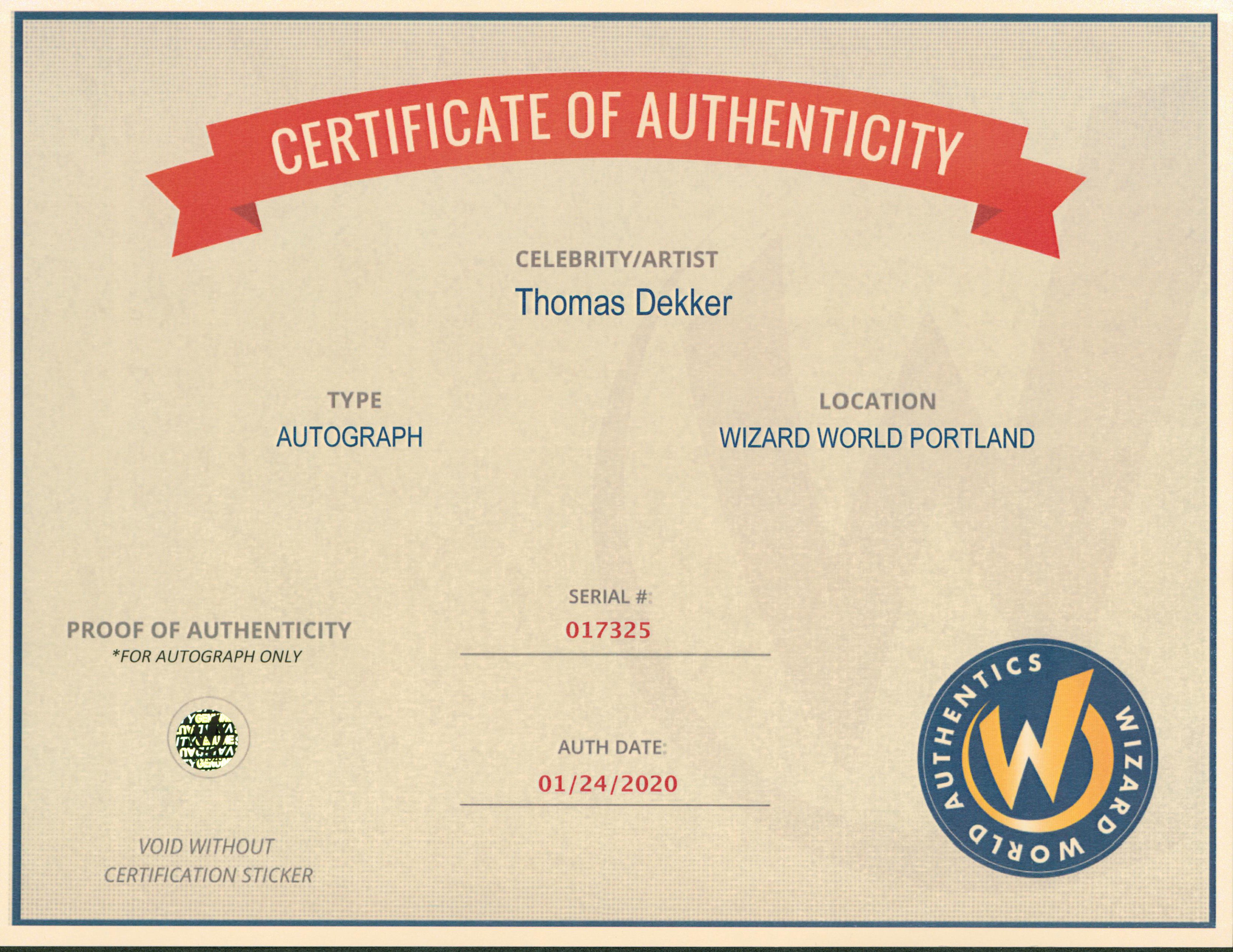 Thomas Dekker The Secret Circle Authentic Signed 8x10 Photo Wizard World #017325