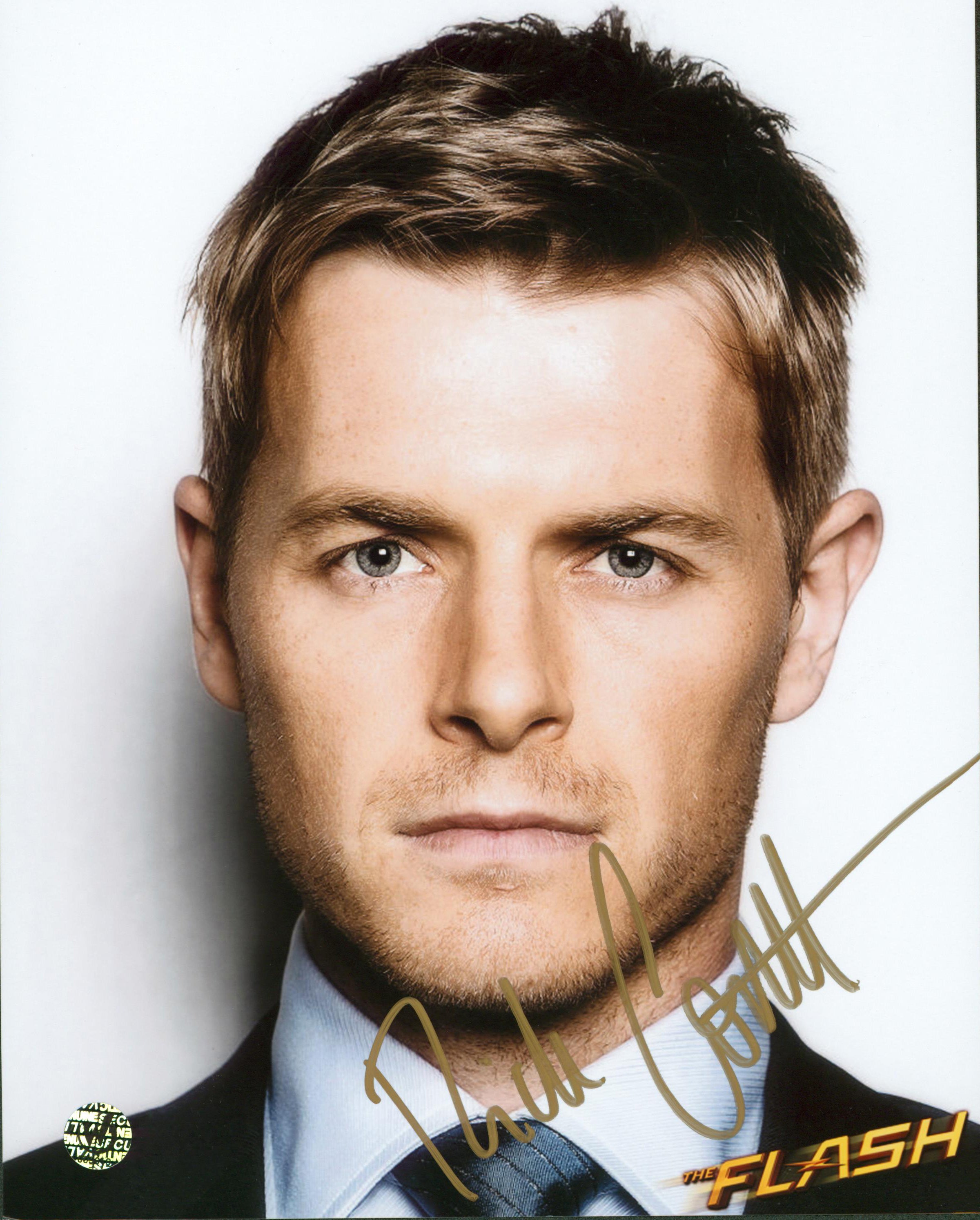 Rick Cosnett The Flash Authentic Signed 8x10 Photo Wizard World 1