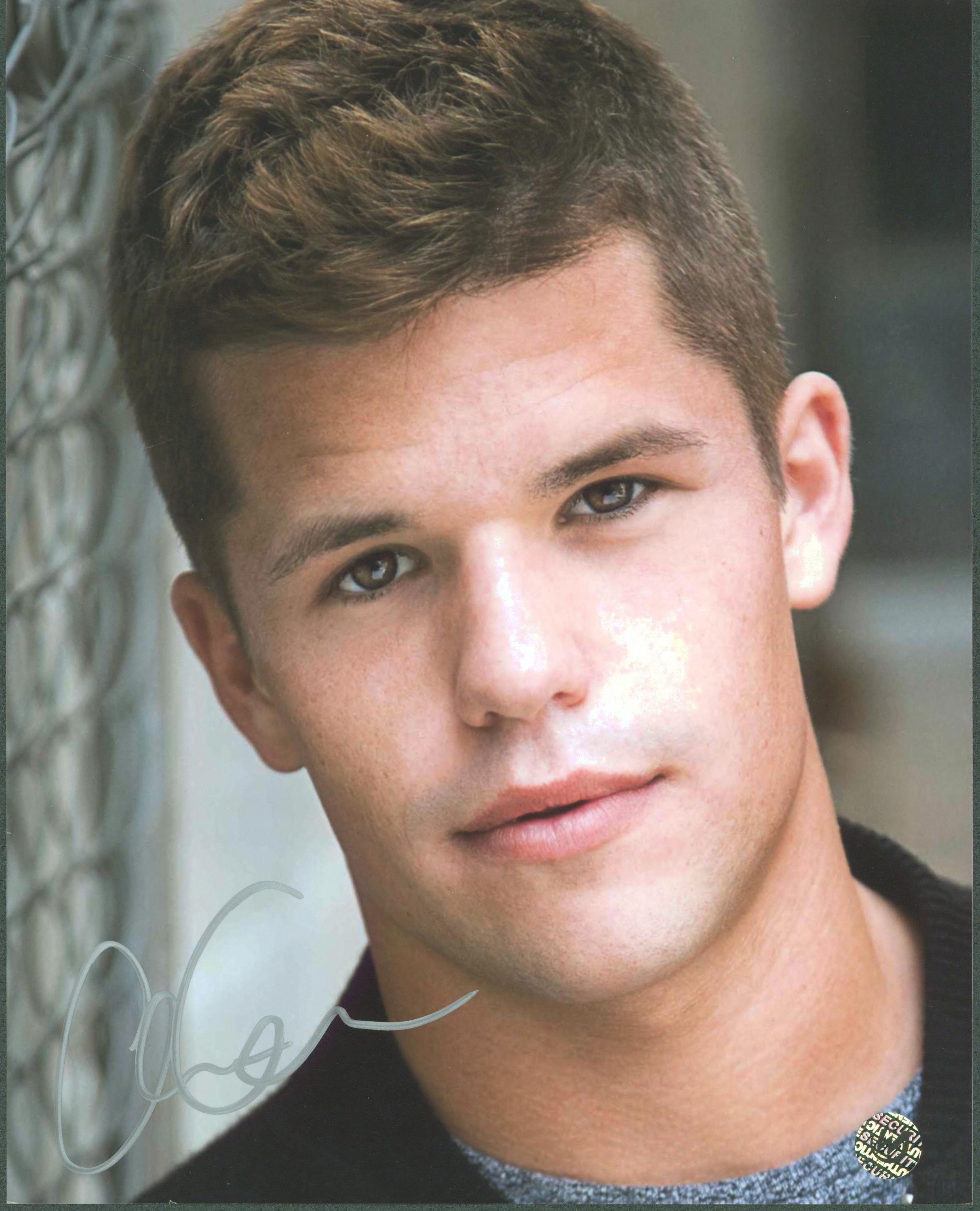 Charlie Carver Teen Wolf Authentic Signed 8x10 Photo Autographed Wizard World 4