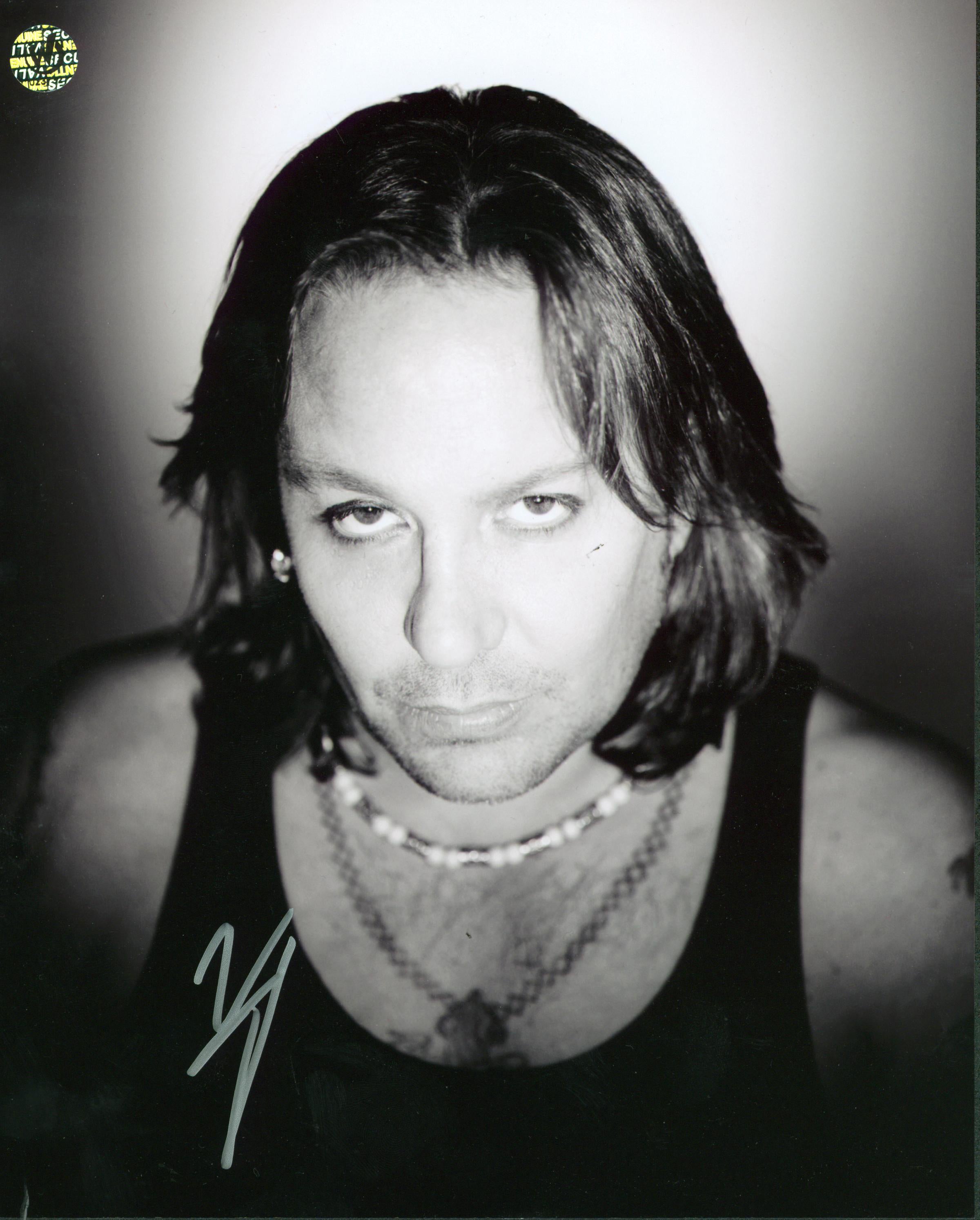 Vince Neil Motley Crue Authentic Signed 8x10 Black & White Photo Wizard World