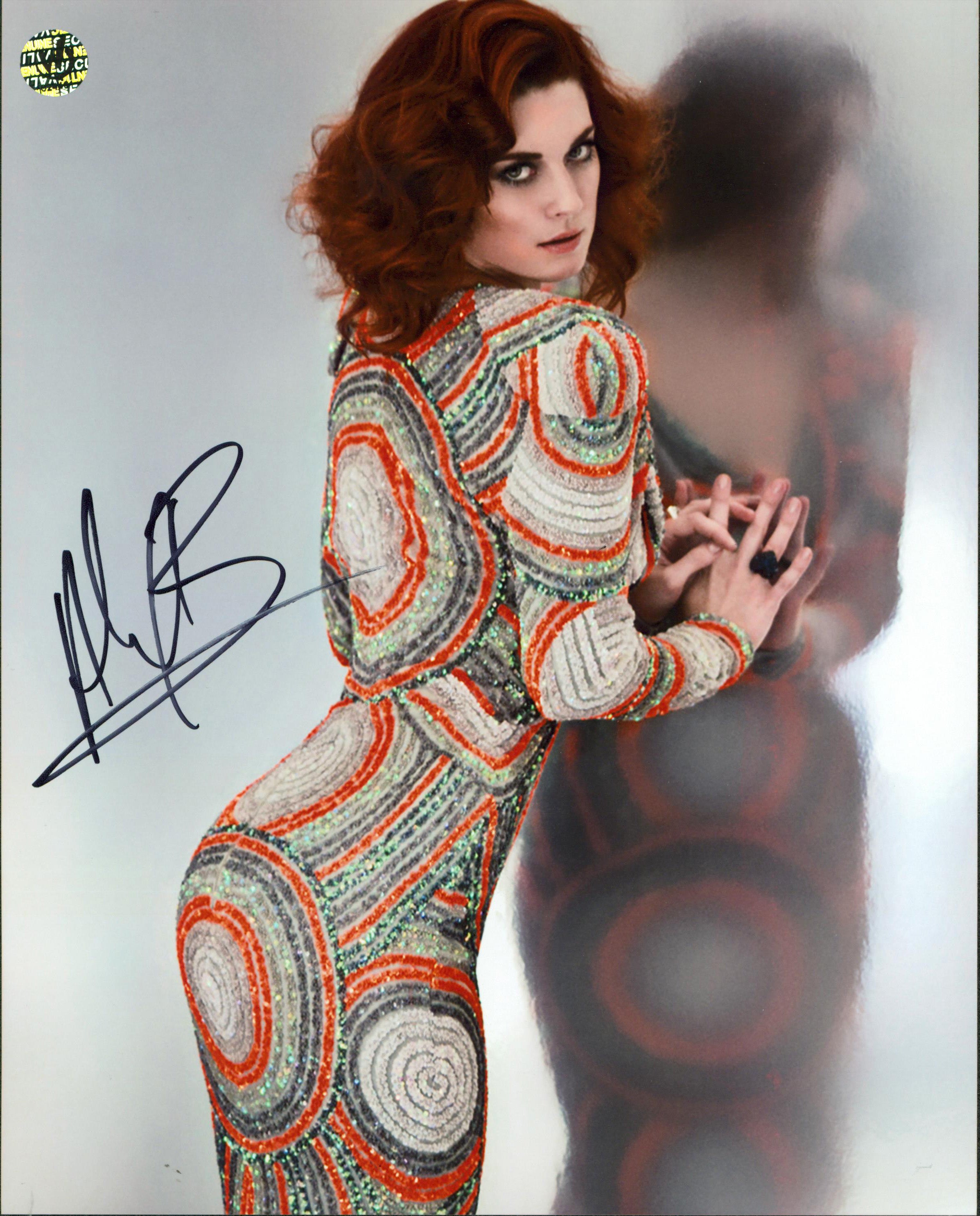 Alexandra Breckenridge The Walking Dead Signed 8x10 Photo Wizard World 1