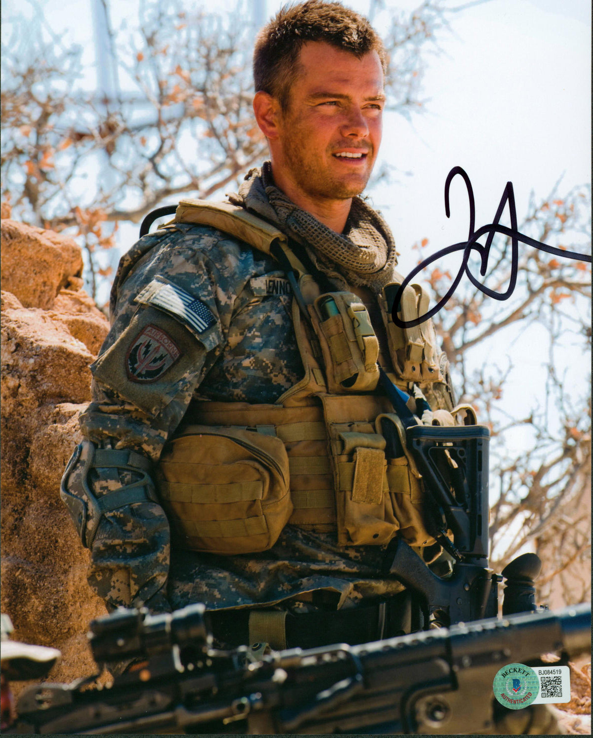 Josh Duhamel Transformers Authentic Signed 8x10 Photo Autographed BAS #BJ084519