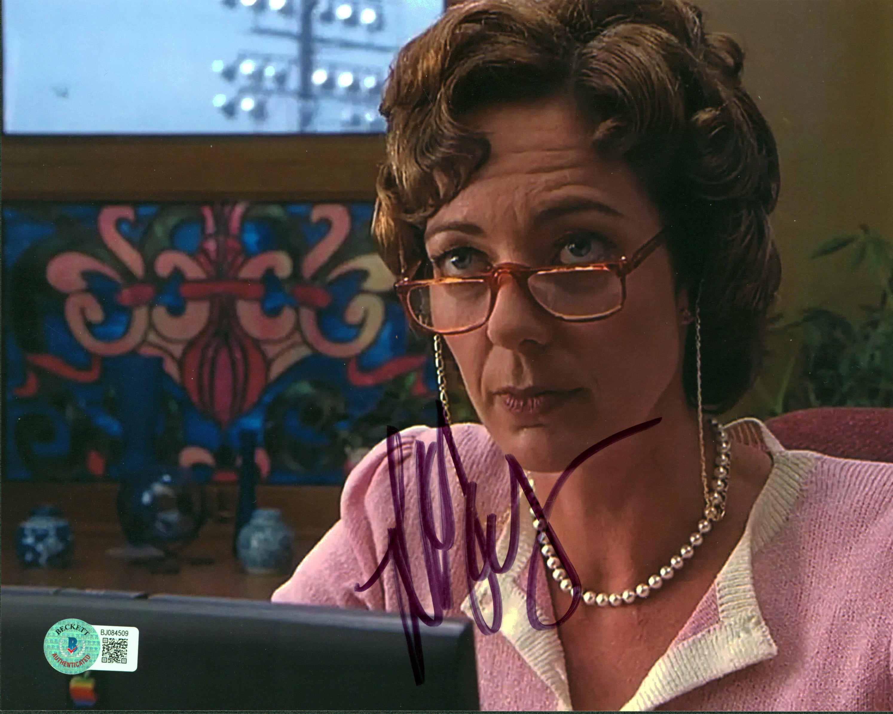 Allison Janney 10 Things I Hate About You Signed 8x10 Photo BAS #BJ084509