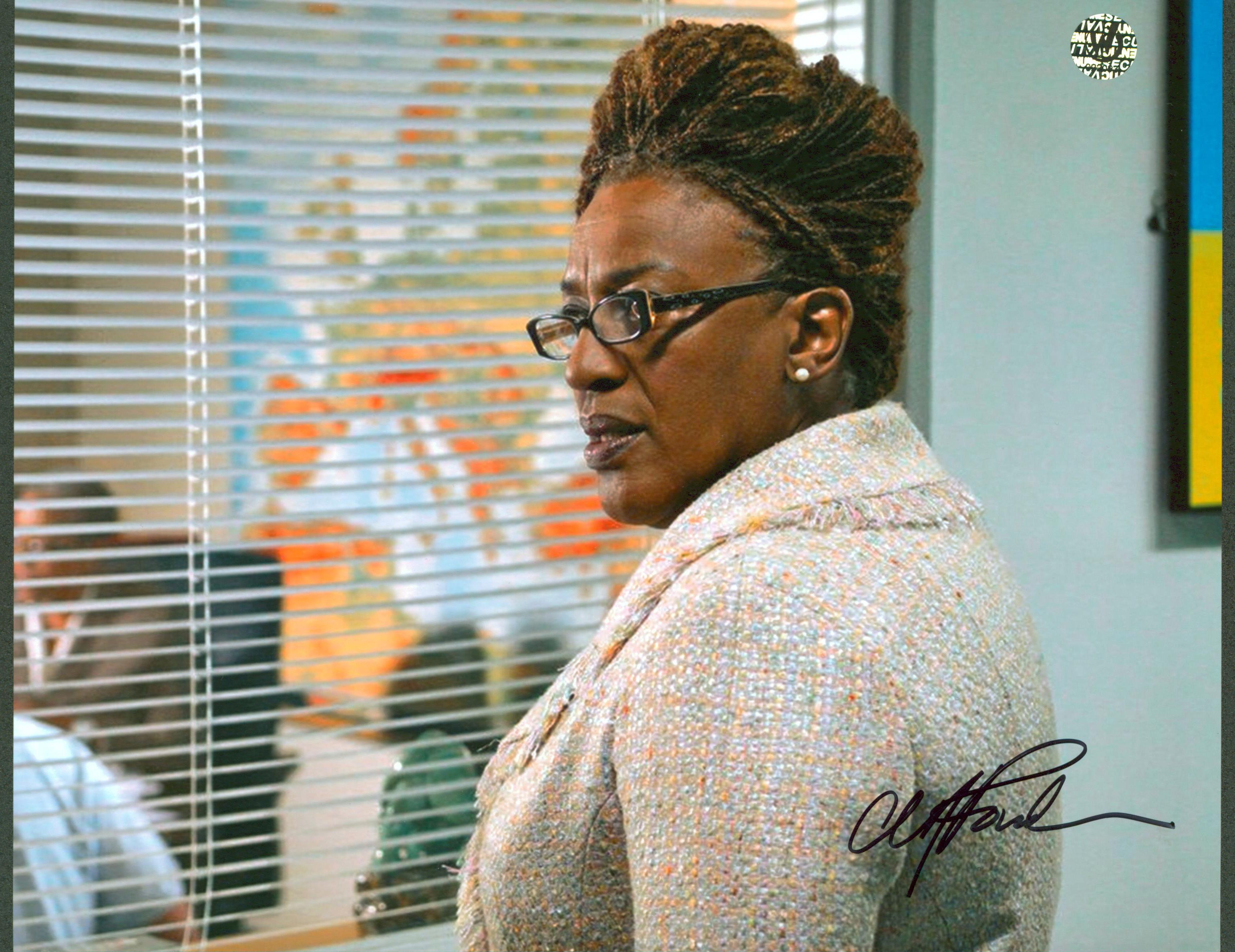 CCH Pounder Warehouse 13 Authentic Signed 8x10 Photo Wizard World #022093