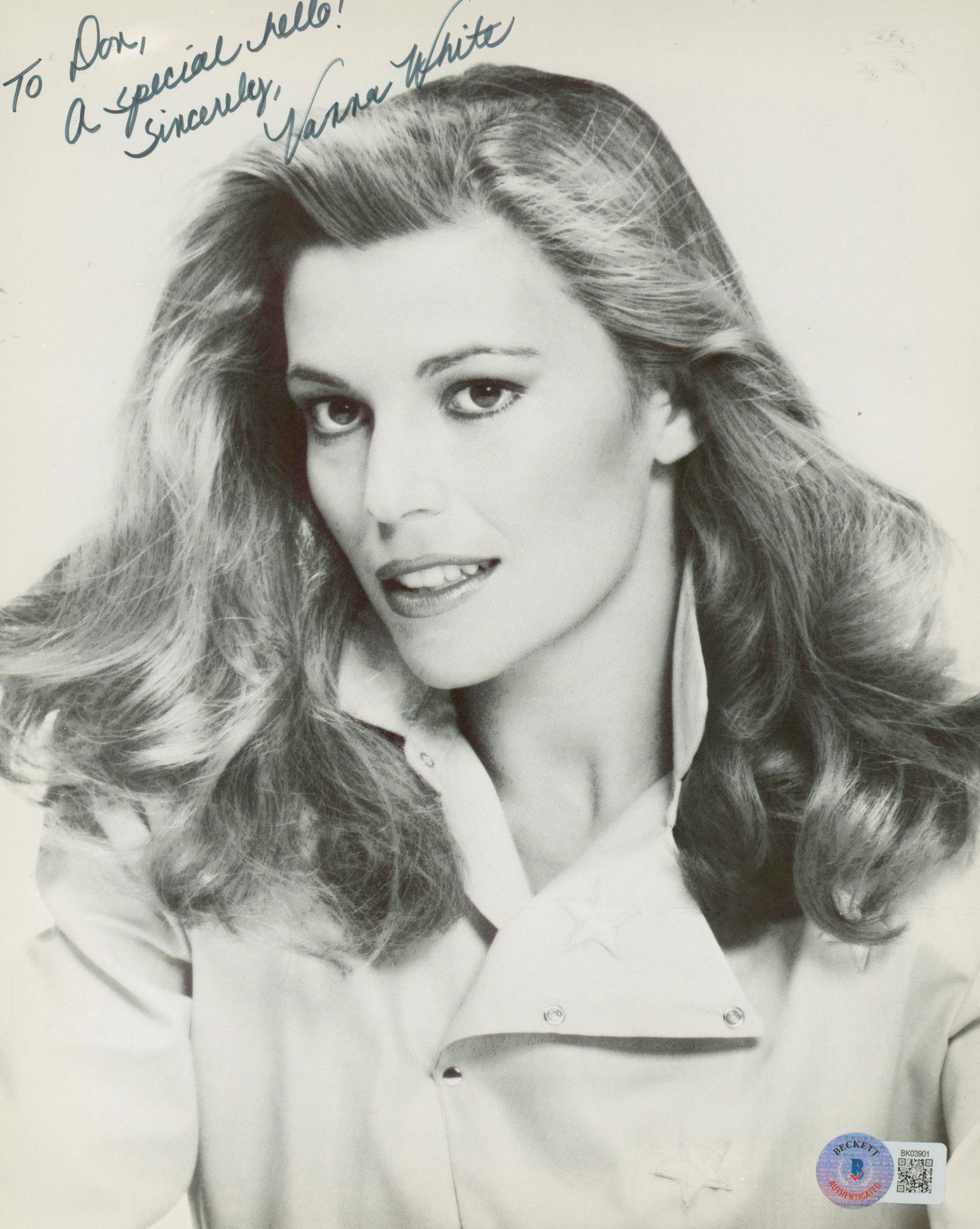 Vanna White Wheel of Fortune "Hello! Sincerely" Signed 8x10 Photo BAS #BK03901
