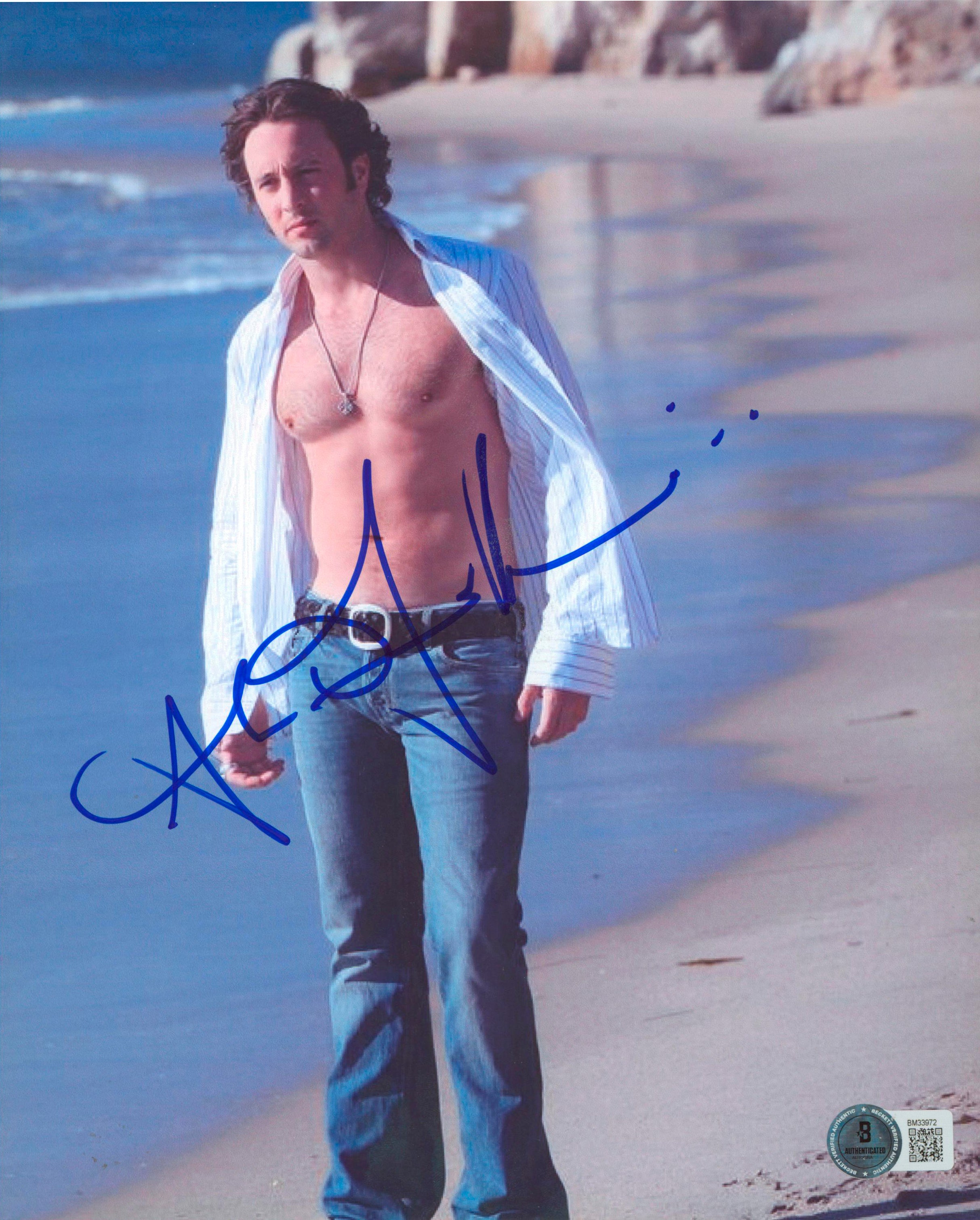 Alex O'Loughlin Moonlight Authentic Signed 8x10 Photo Autographed BAS #BM33972
