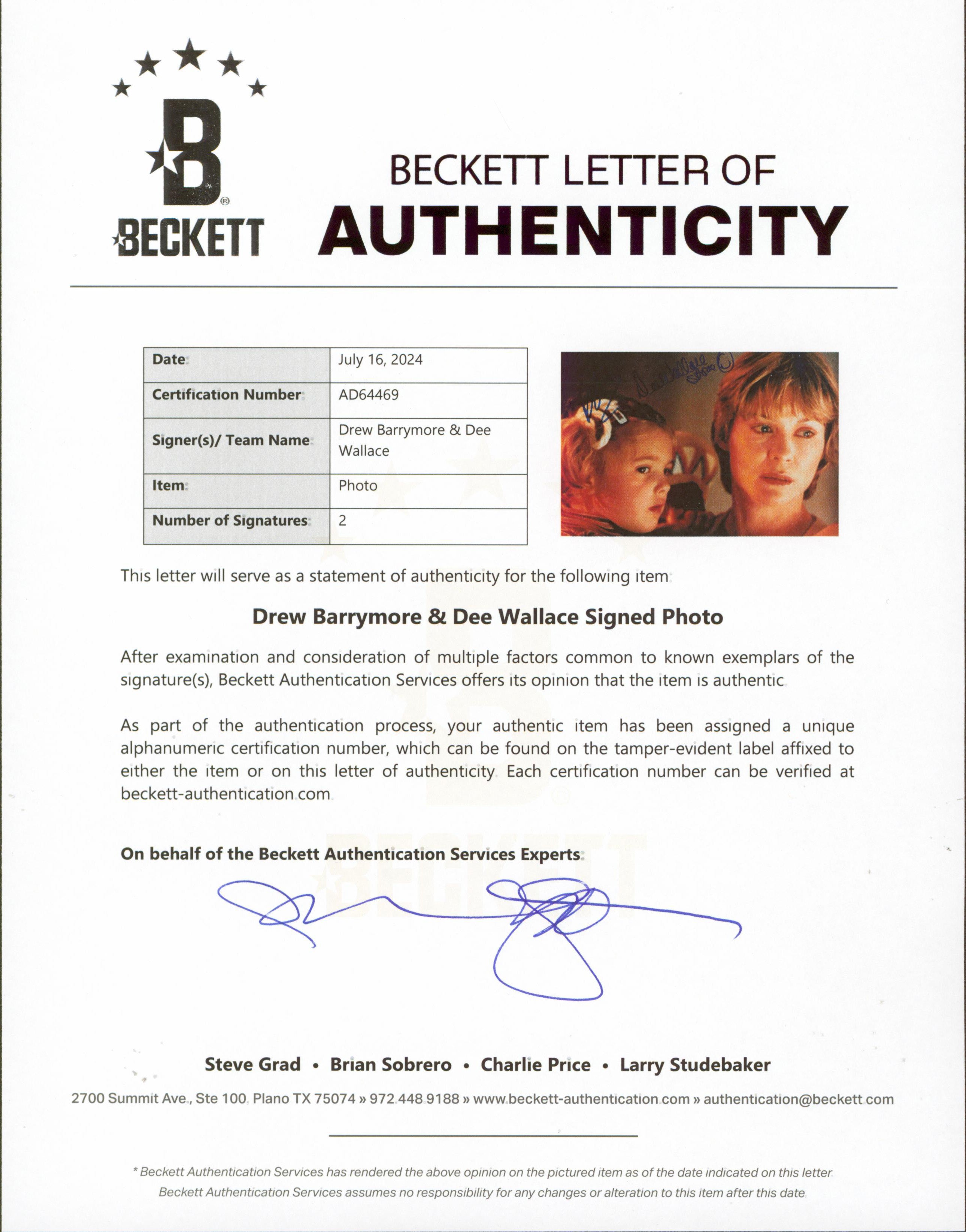 Drew Barrymore & Dee Wallace E.T. Authentic Signed 8x10 Photo BAS #AD64469